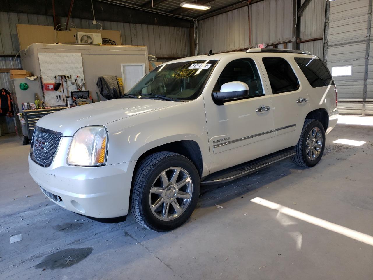 GMC YUKON 2013 1gks2eef6dr156174