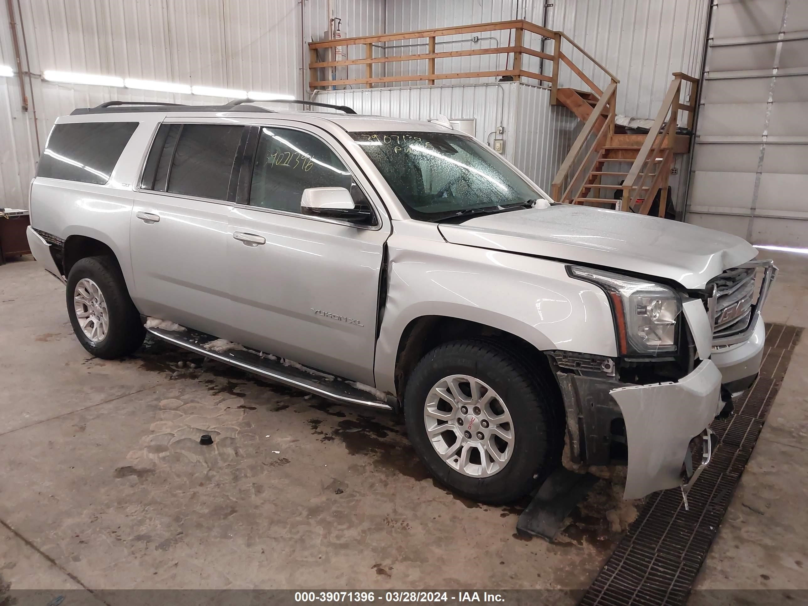 GMC YUKON 2018 1gks2gkc2jr187522