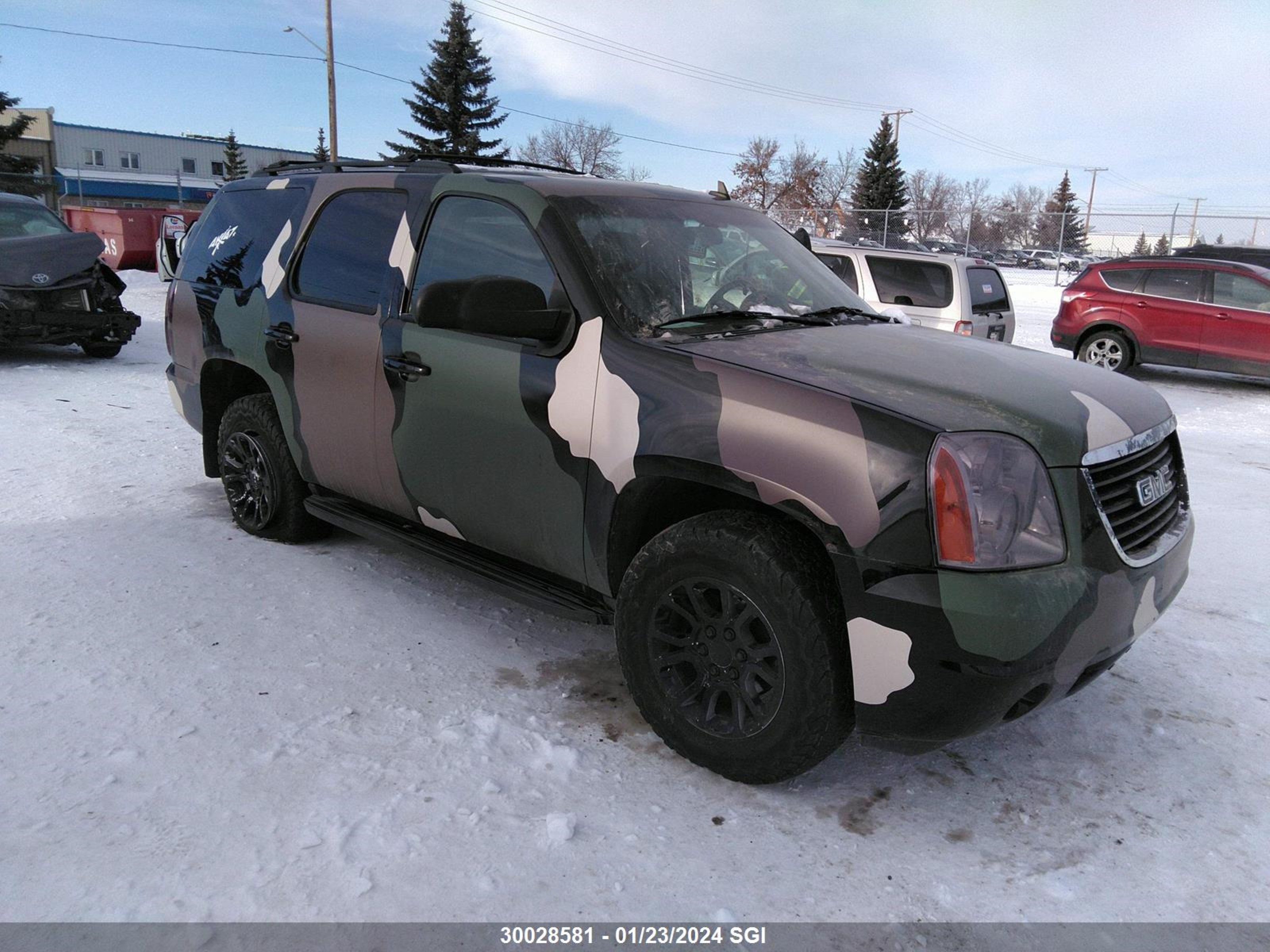 GMC YUKON 2010 1gkukce08ar136335