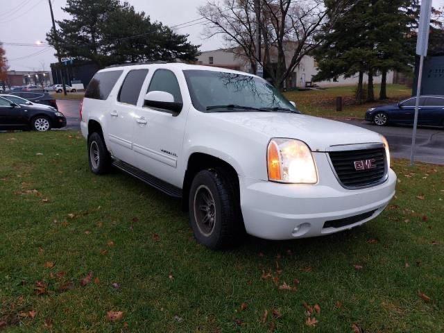 GMC YUKON XL K 2010 1gkukke3xar244153