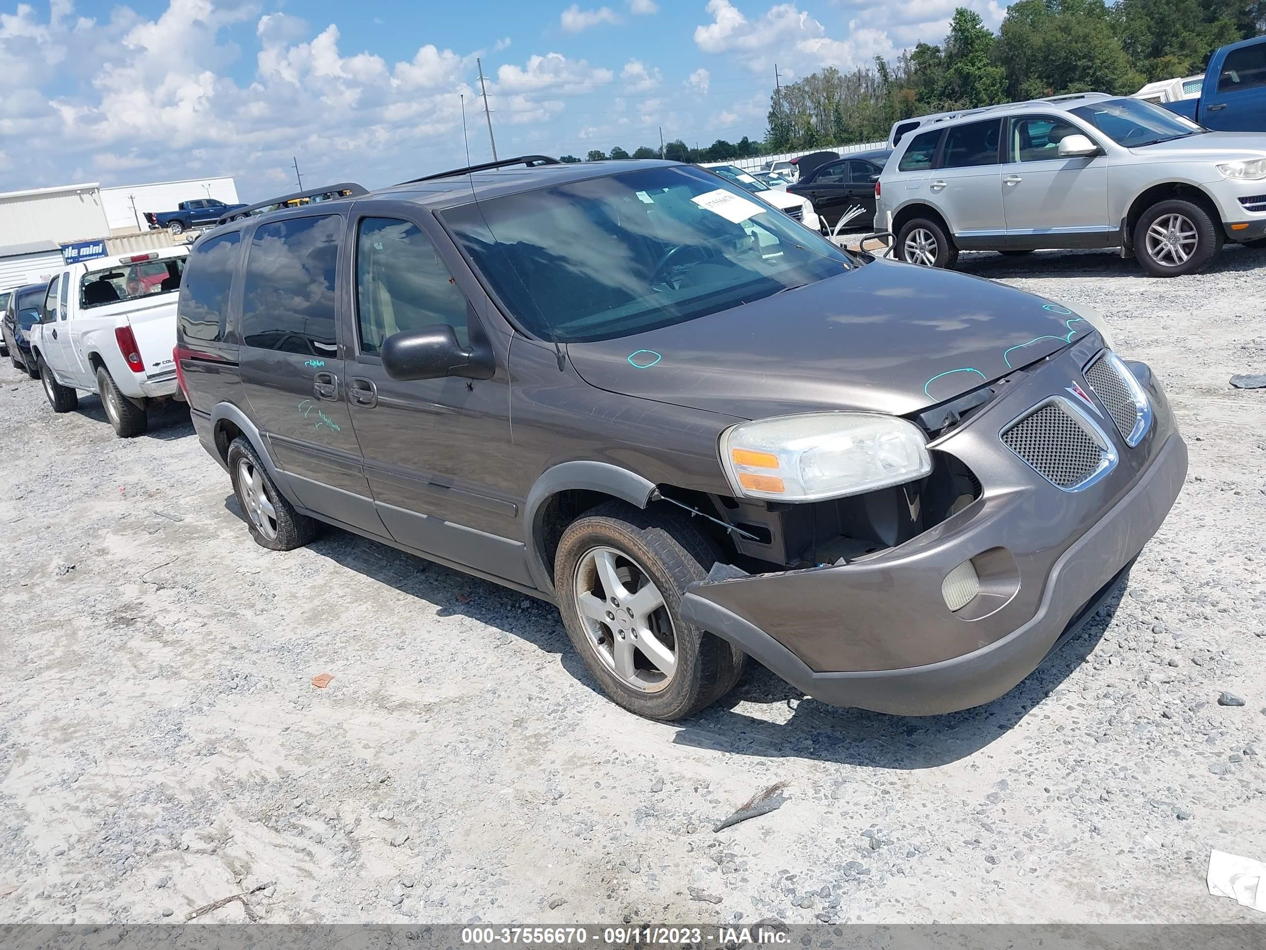 PONTIAC NULL 2005 1gmdv33l85d207922