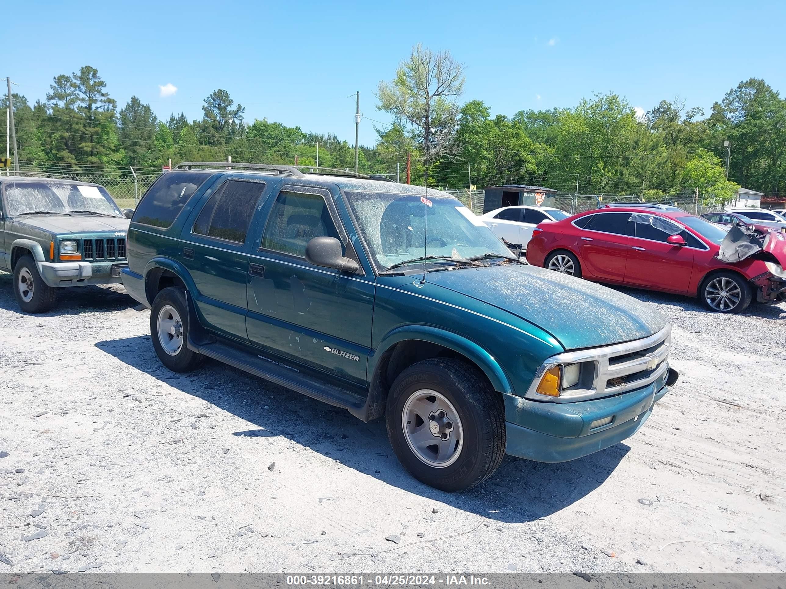 CHEVROLET BLAZER 1996 1gncs13w0t2150252