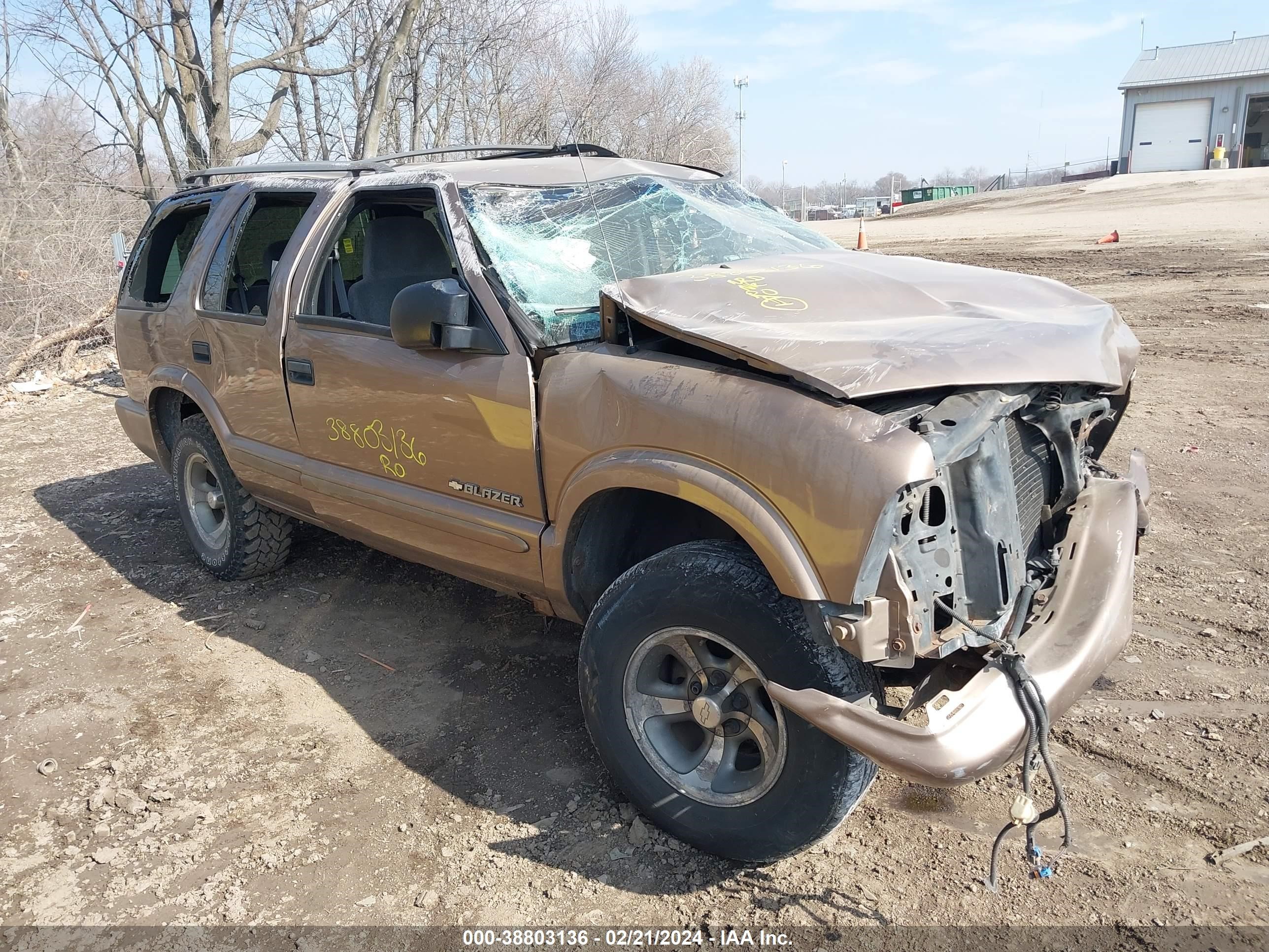 CHEVROLET BLAZER 2002 1gncs13w12k204625