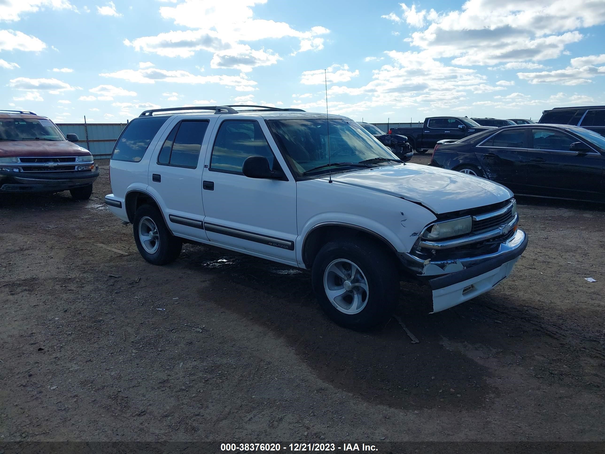 CHEVROLET BLAZER 1998 1gncs13w1w2120441