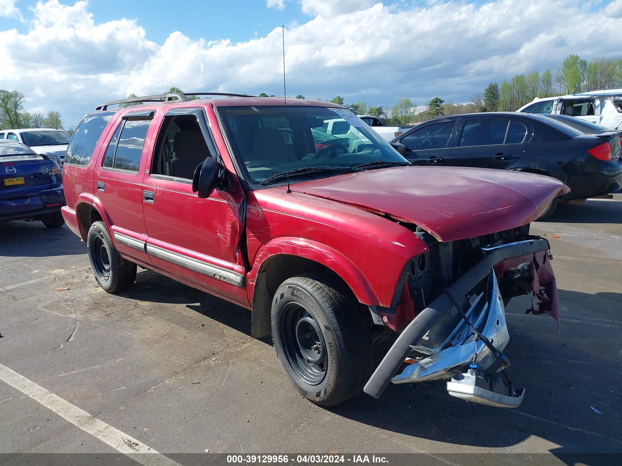 CHEVROLET BLAZER 2000 1gncs13w7y2146528