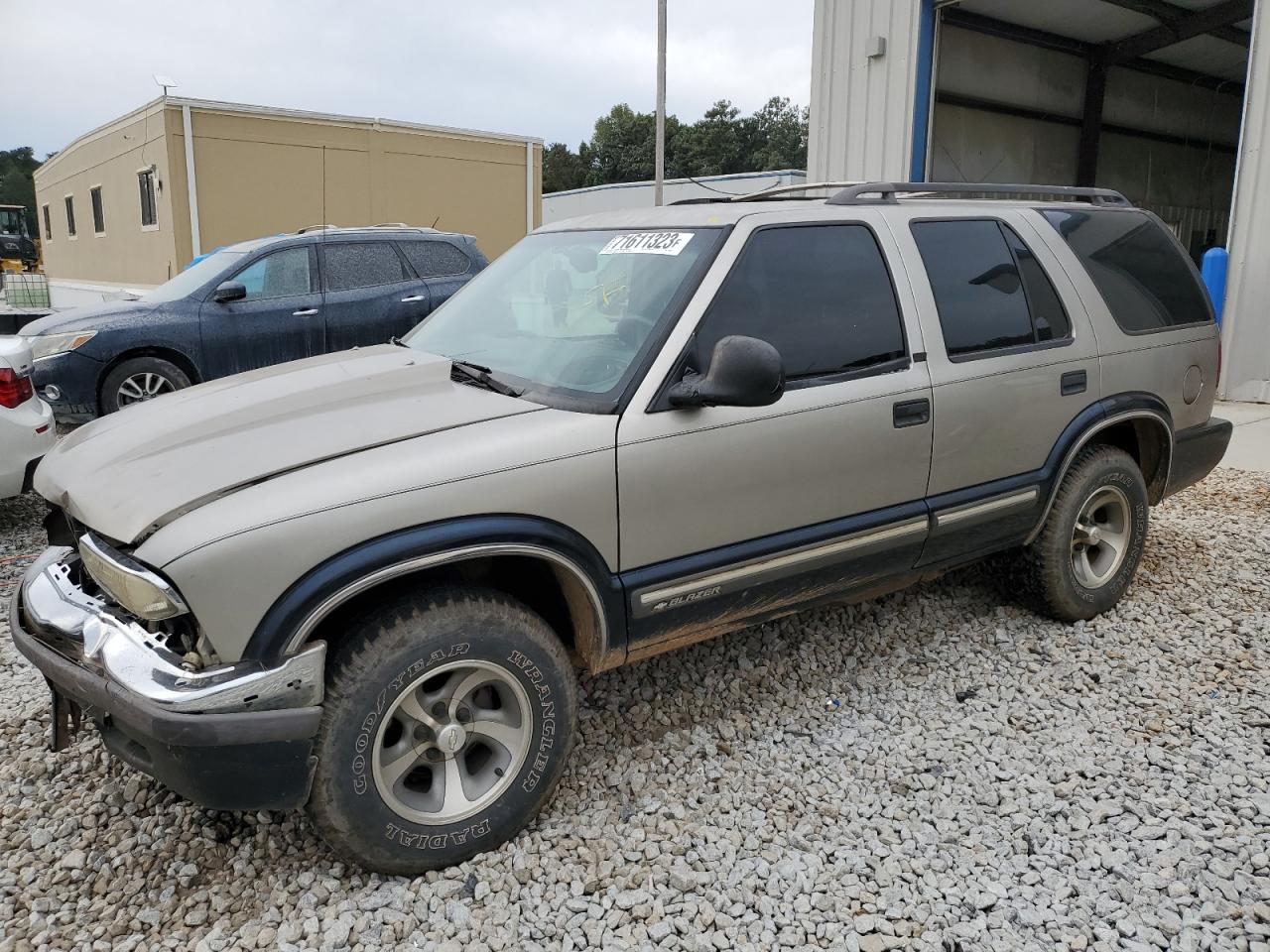 CHEVROLET BLAZER 2000 1gncs13wxy2187221