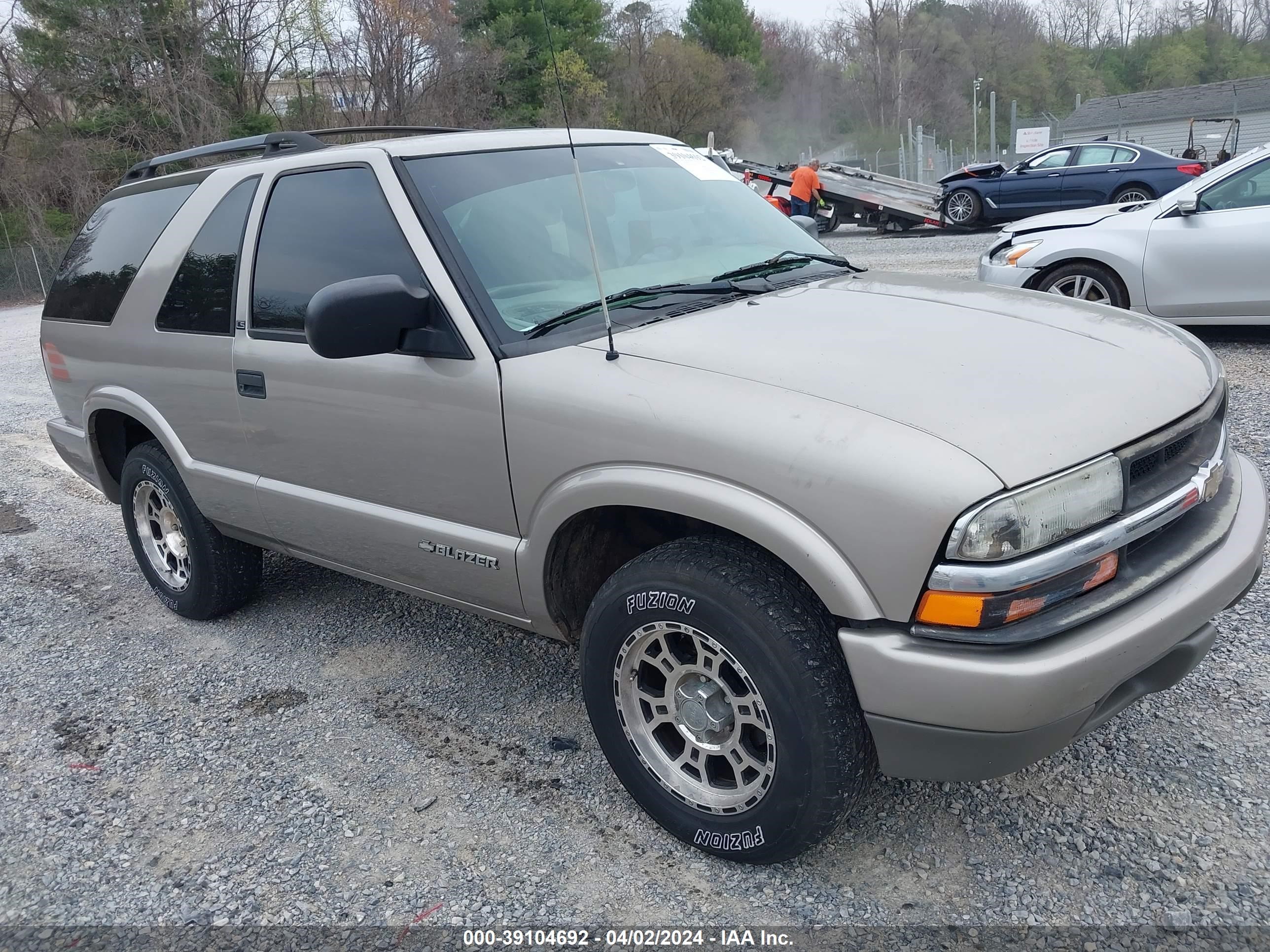 CHEVROLET BLAZER 2002 1gncs18w52k161948