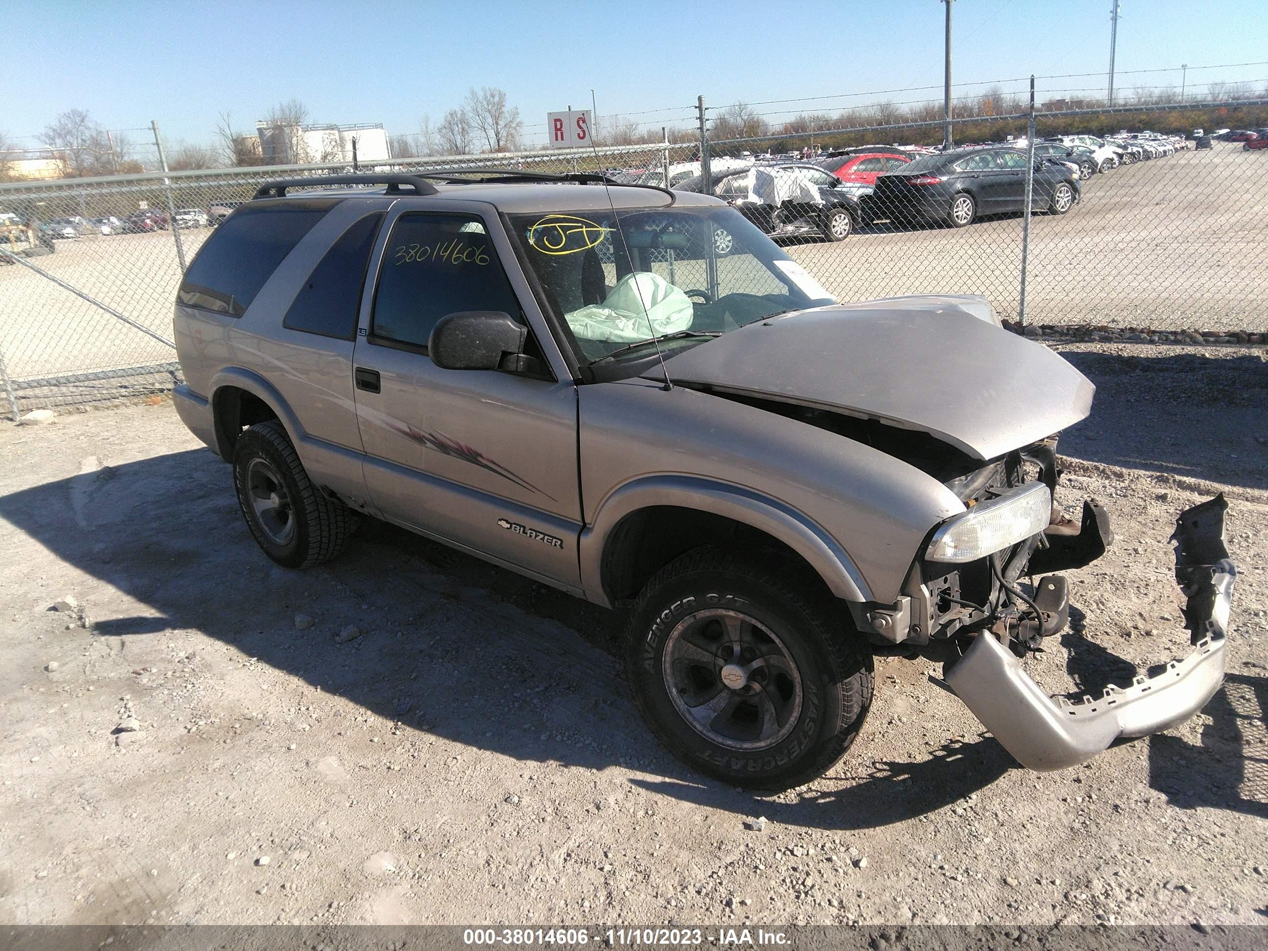 CHEVROLET BLAZER 2003 1gncs18x03k166954