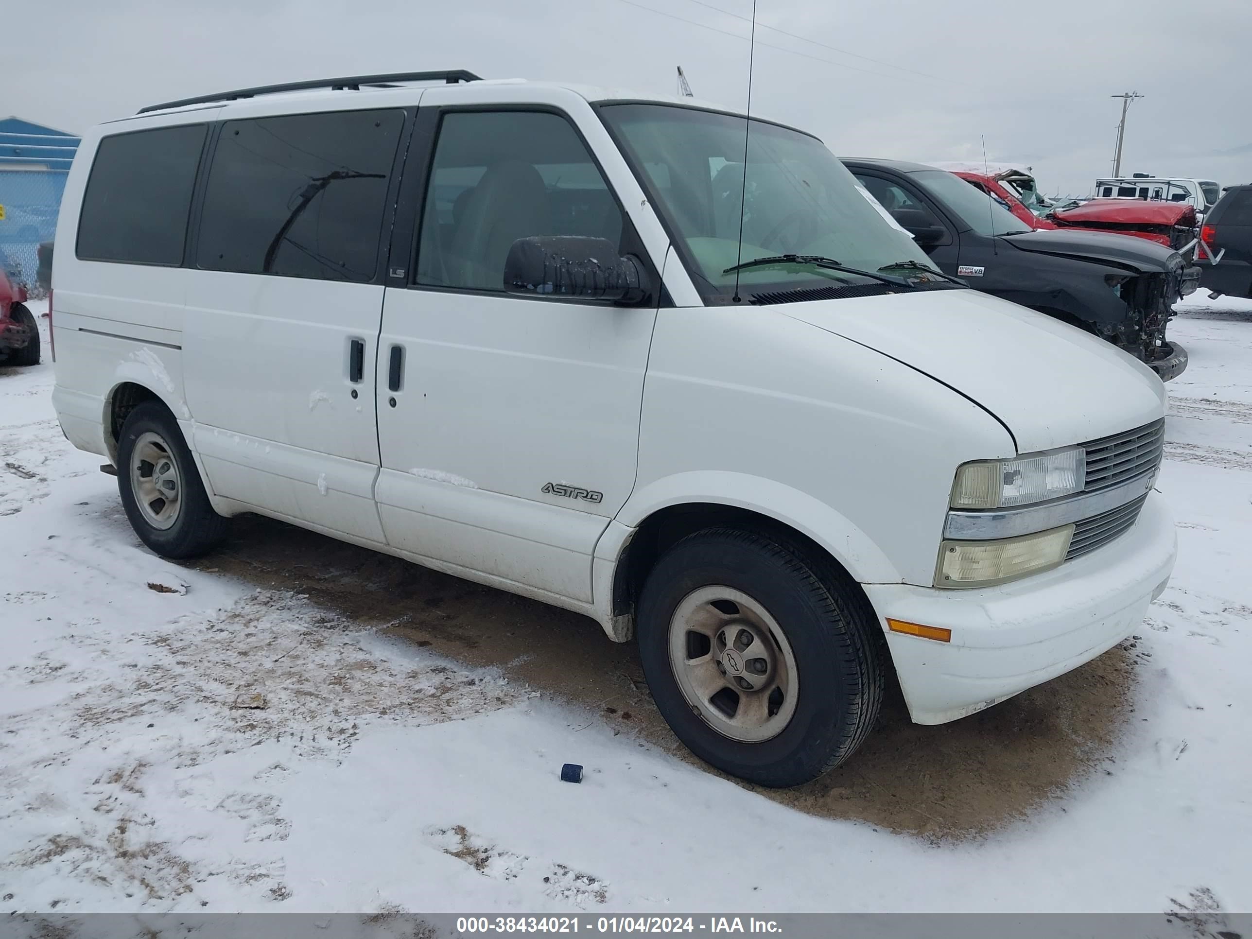 CHEVROLET ASTRO 2000 1gndm19w1yb109903