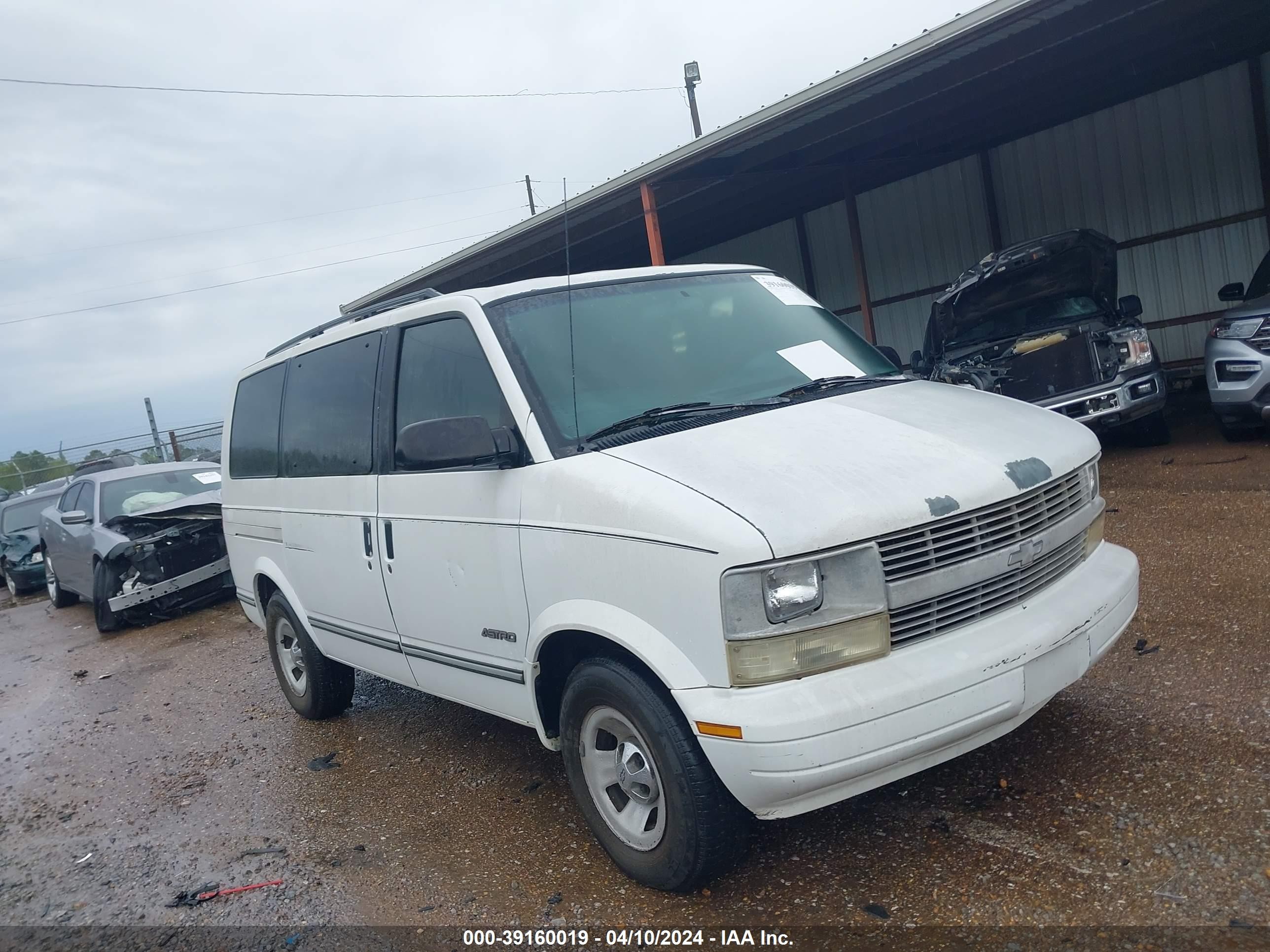 CHEVROLET ASTRO 1998 1gndm19w7wb157354