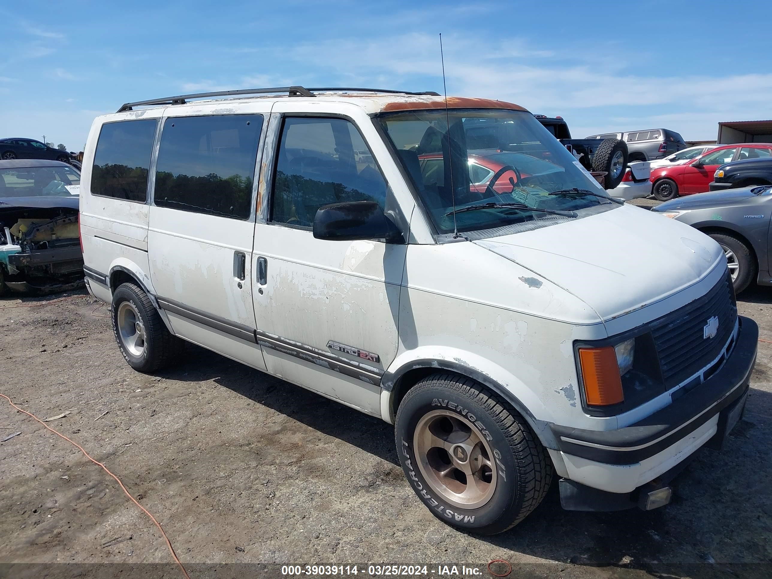 CHEVROLET ASTRO 1991 1gndm19z6mb100022