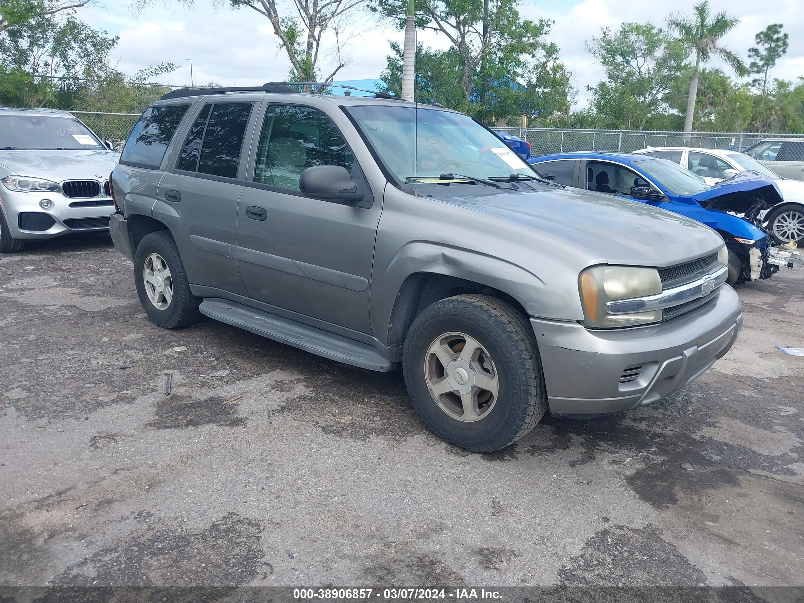 CHEVROLET TRAILBLAZER 2005 1gnds13s252159801