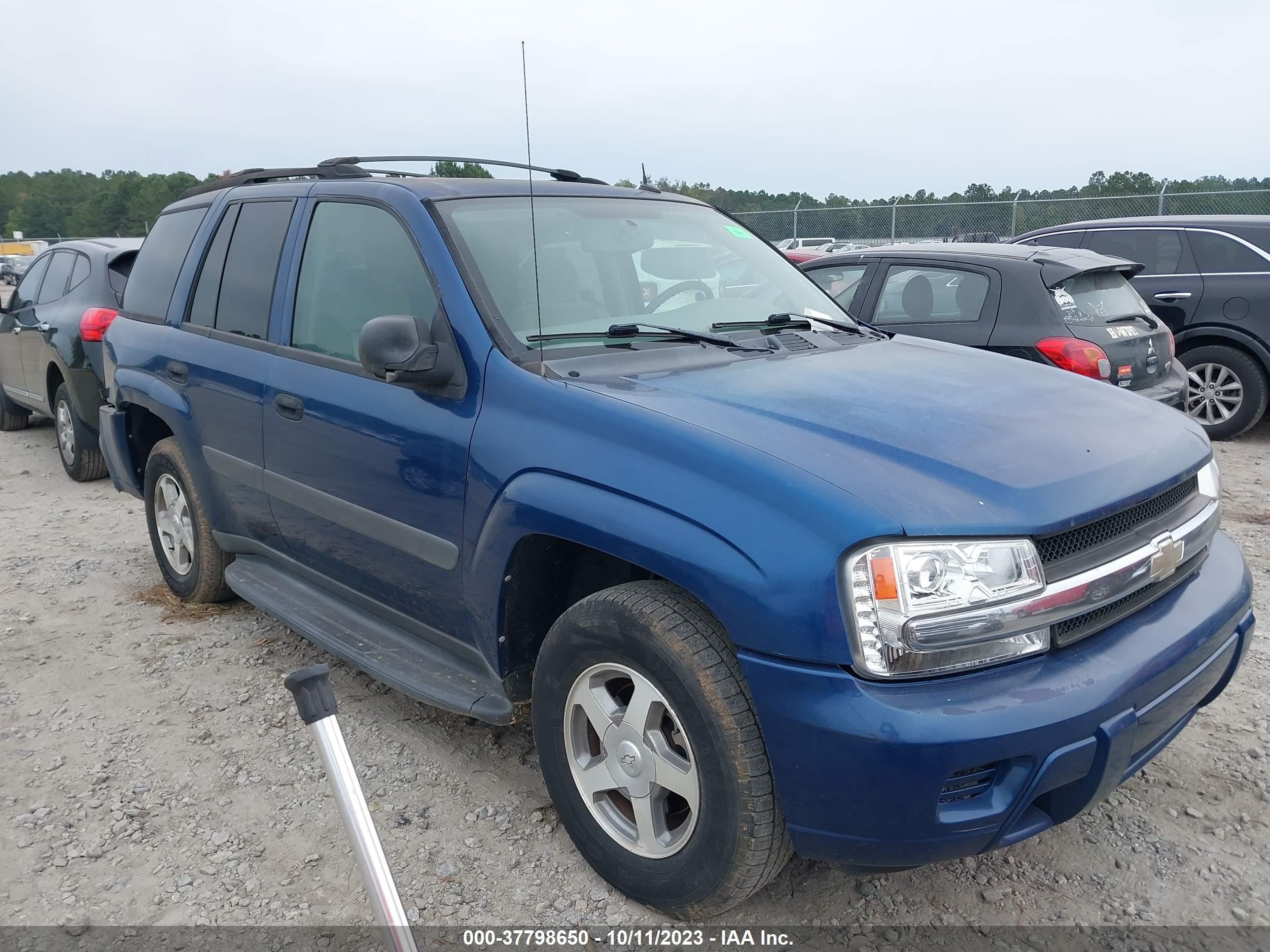 CHEVROLET TRAILBLAZER 2005 1gnds13s752311359