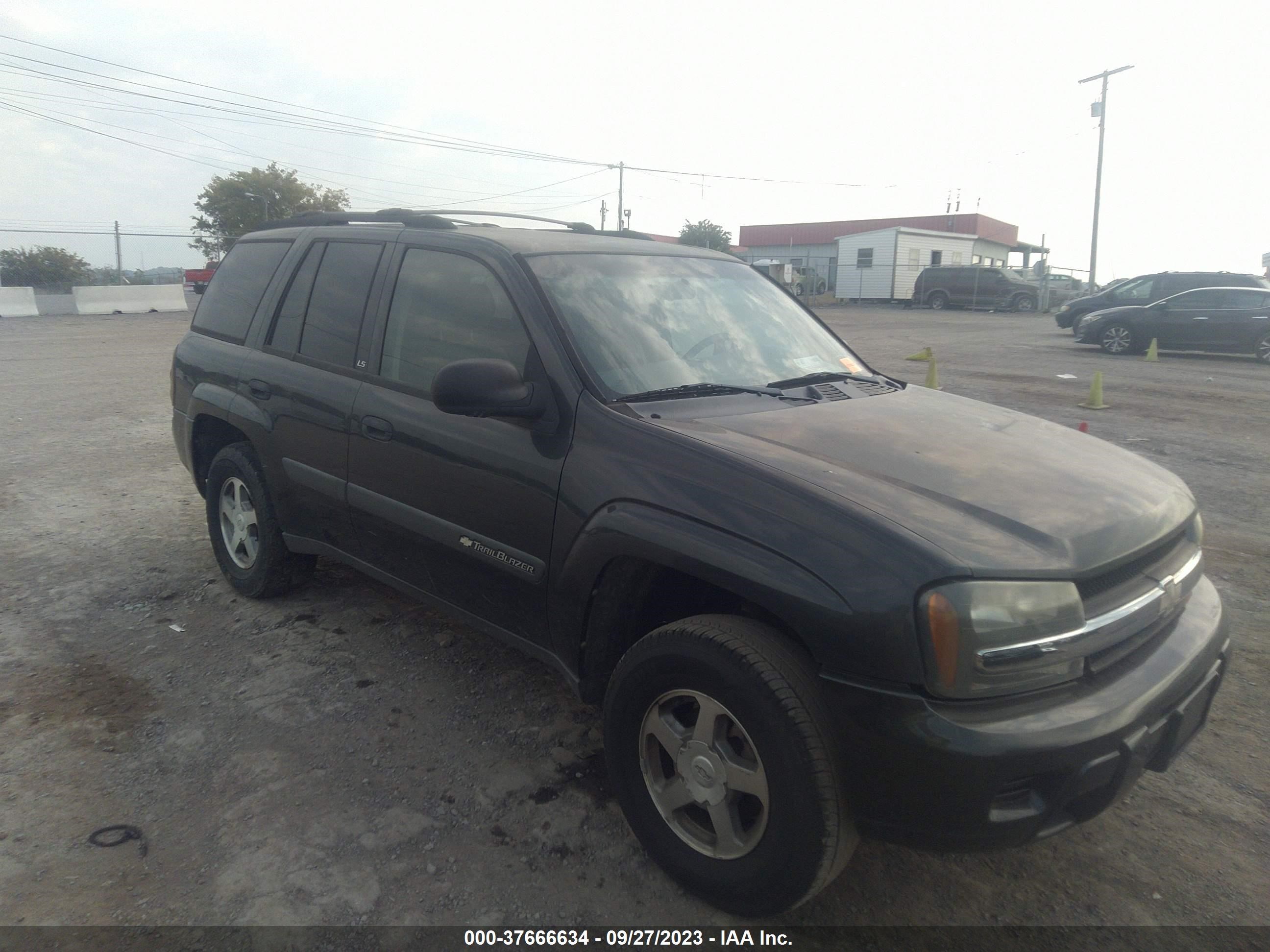 CHEVROLET TRAILBLAZER 2004 1gnds13s942357340