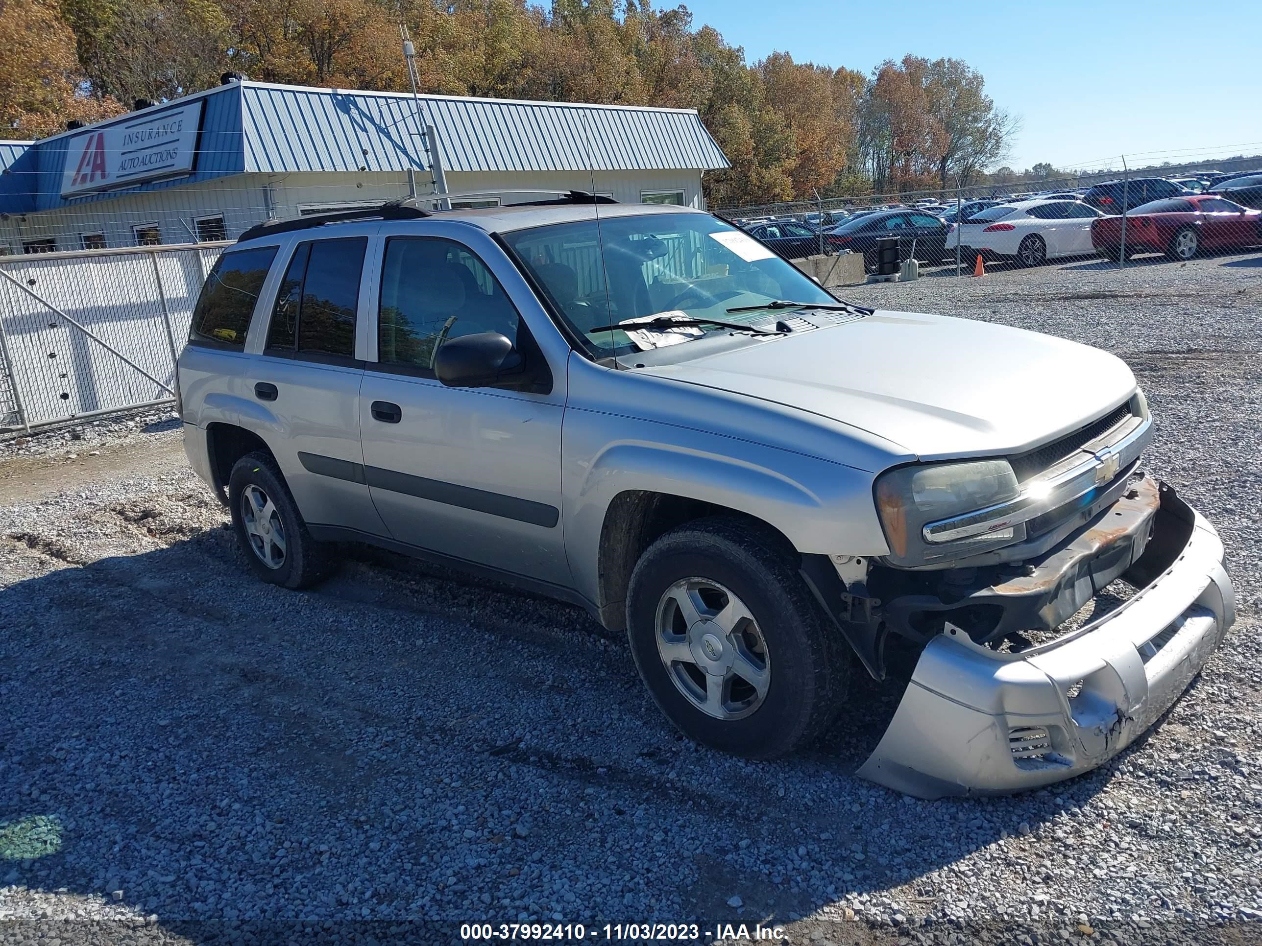 CHEVROLET TRAILBLAZER 2005 1gndt13s052384523