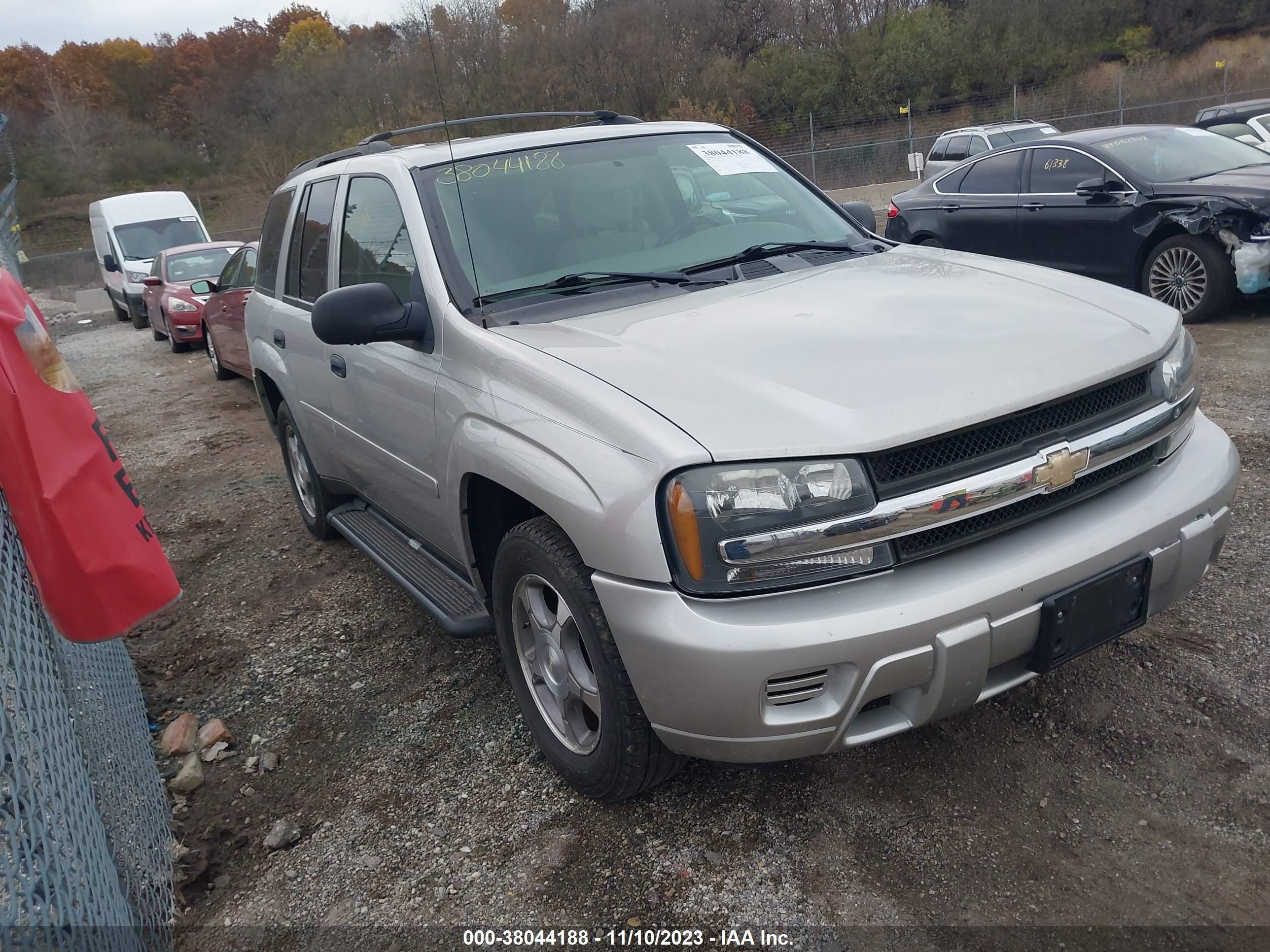 CHEVROLET TRAILBLAZER 2008 1gndt13s482256418