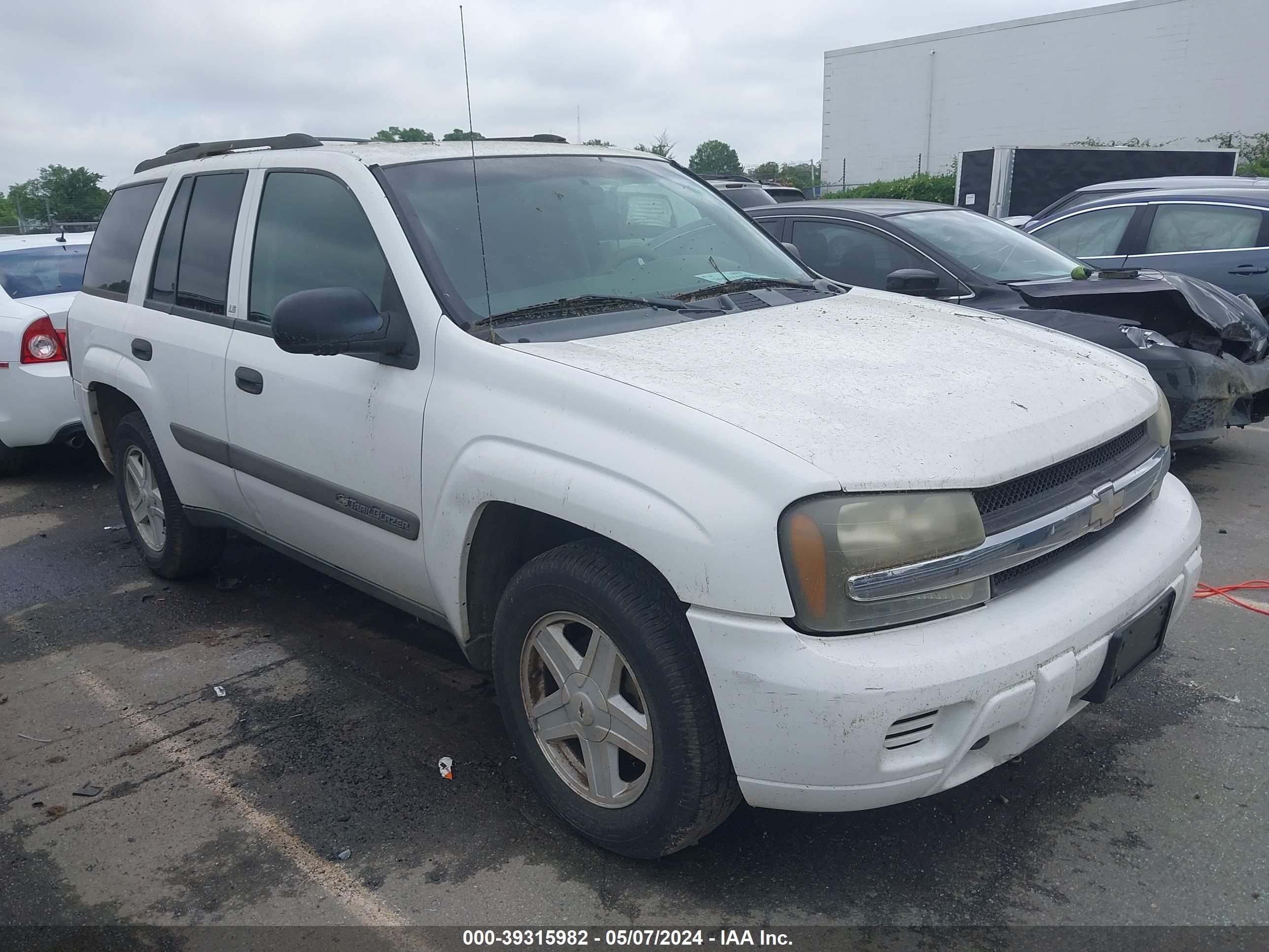 CHEVROLET TRAILBLAZER 2003 1gndt13s732330133