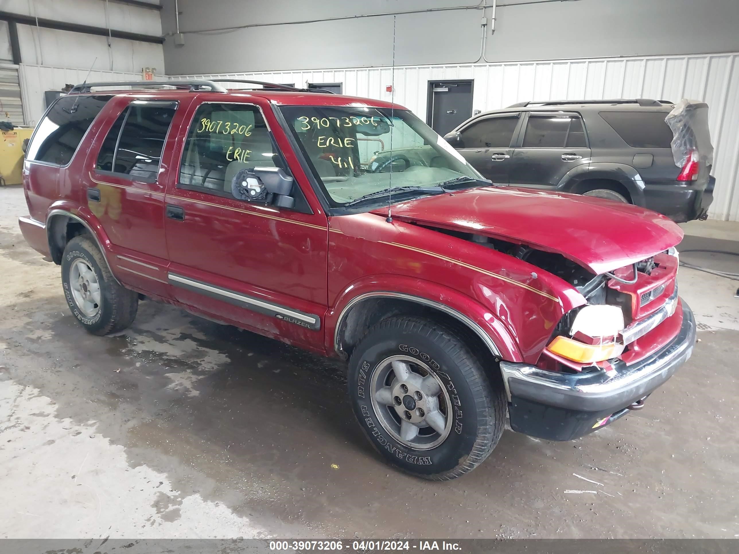 CHEVROLET BLAZER 2001 1gndt13w01k185405