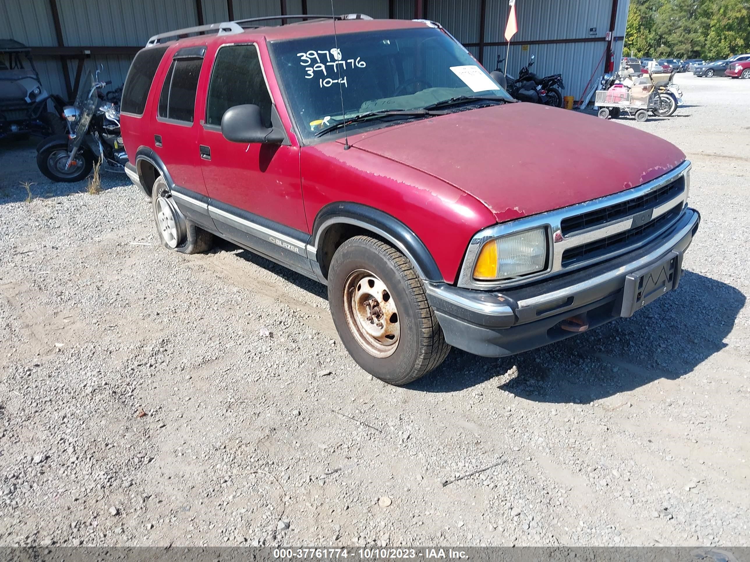 CHEVROLET BLAZER 1996 1gndt13w2t2291888