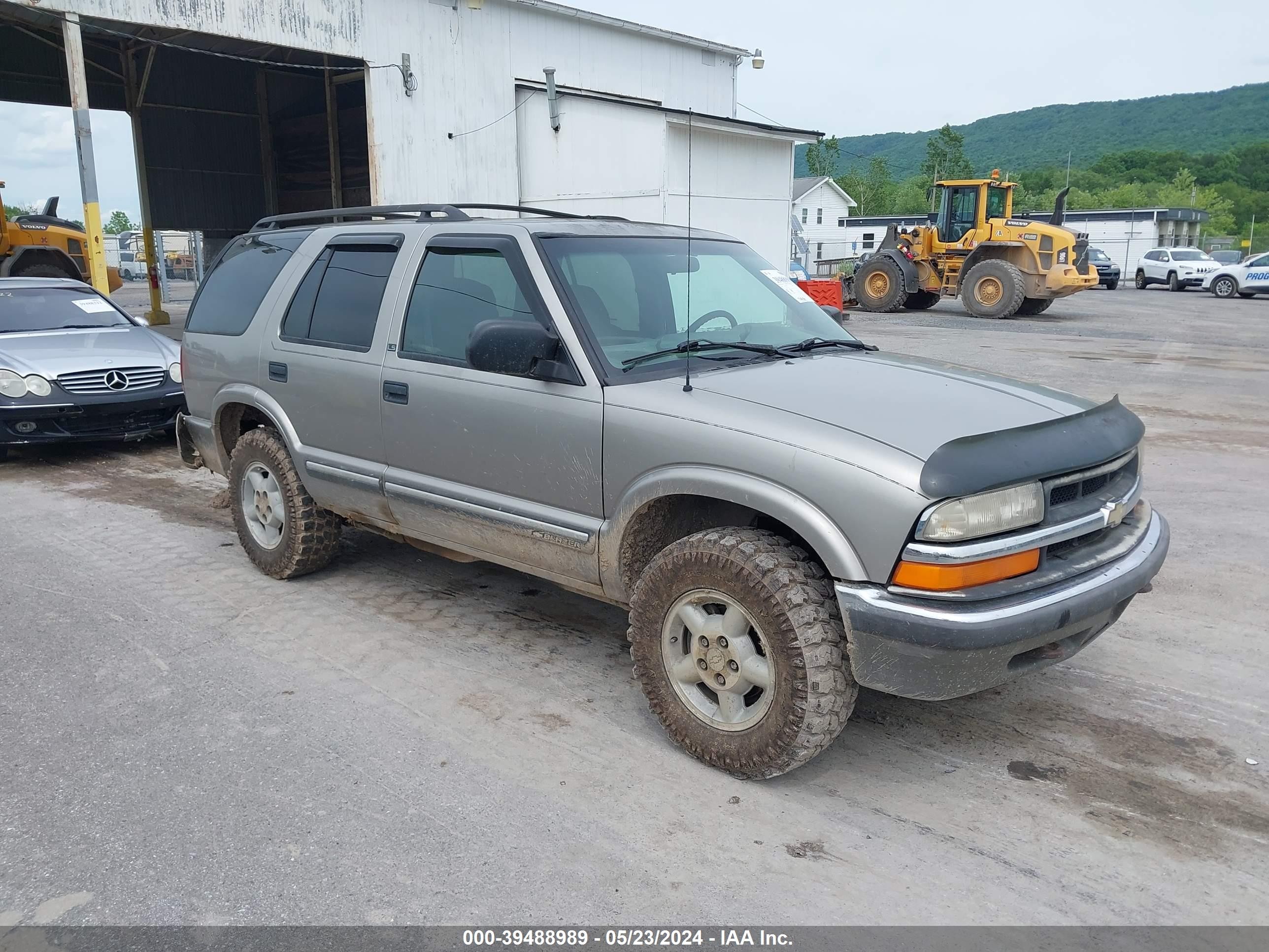 CHEVROLET BLAZER 2000 1gndt13w4y2307970