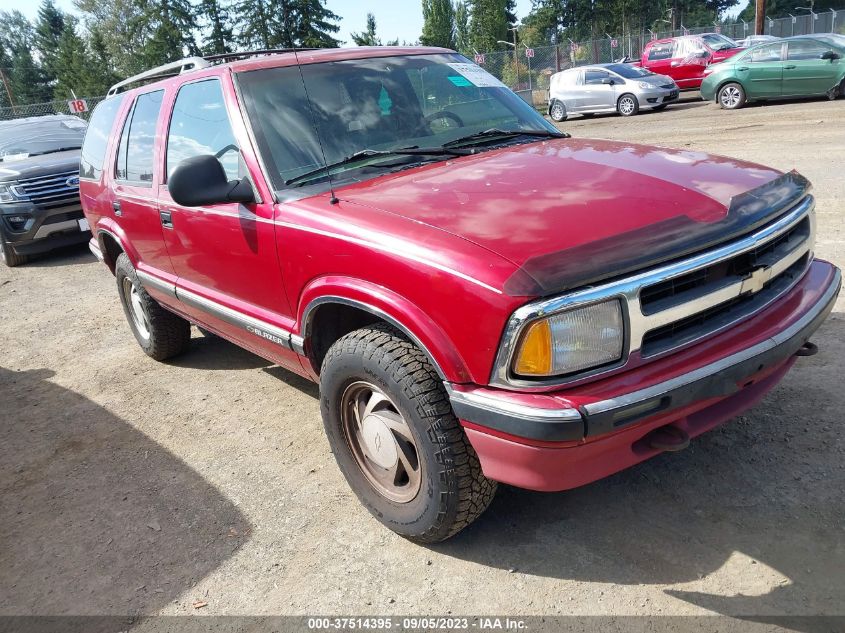 CHEVROLET BLAZER 1996 1gndt13w6t2217745