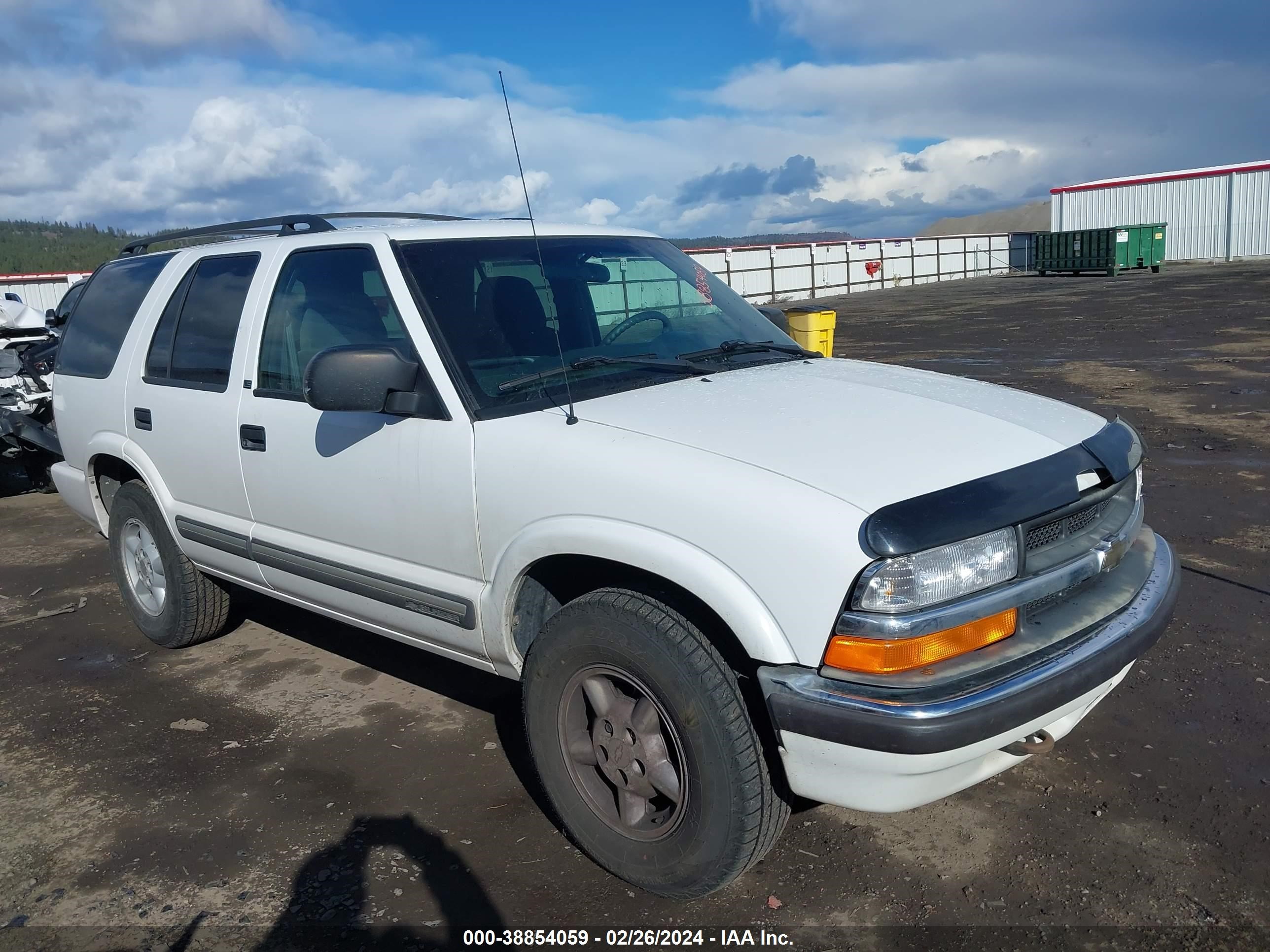 CHEVROLET BLAZER 2000 1gndt13w7y2201562