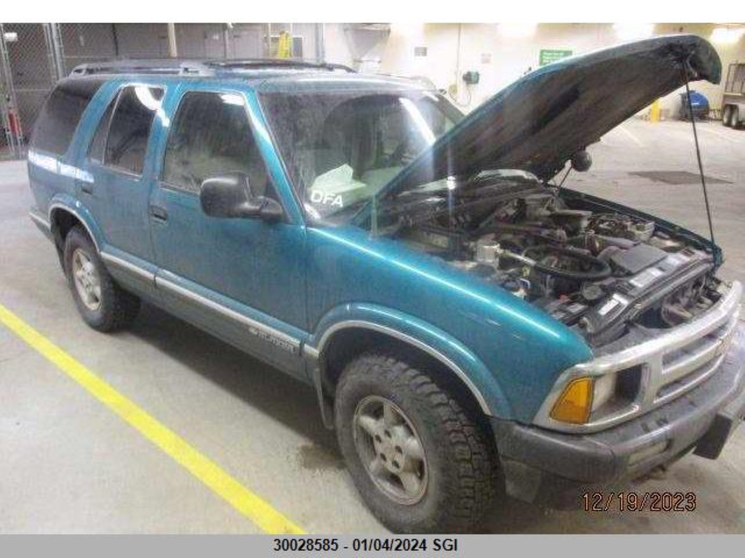 CHEVROLET BLAZER 1995 1gndt13w9s2170399