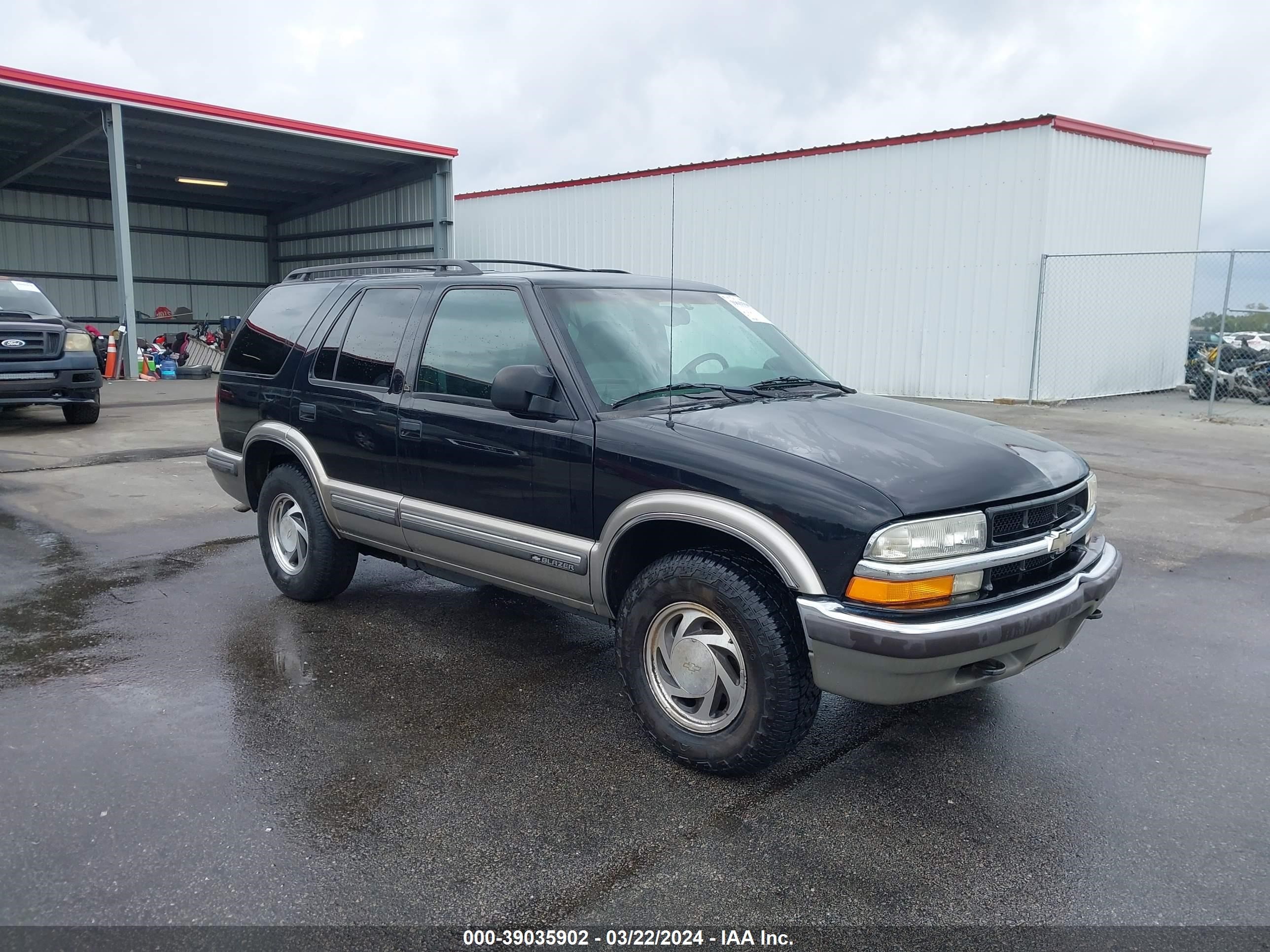 CHEVROLET BLAZER 1999 1gndt13w9x2212724