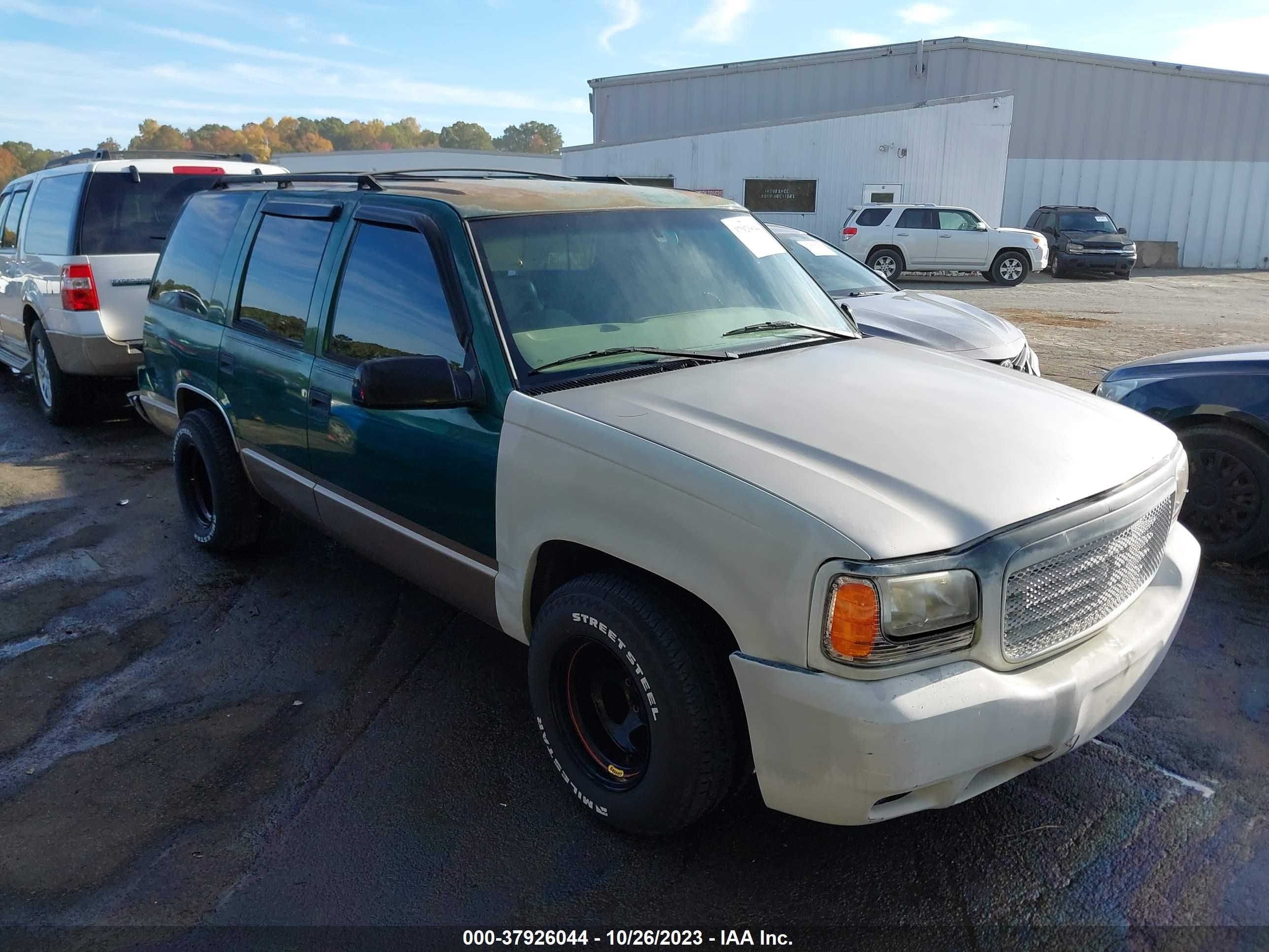 CHEVROLET TAHOE 1999 1gnec13r0xj394124