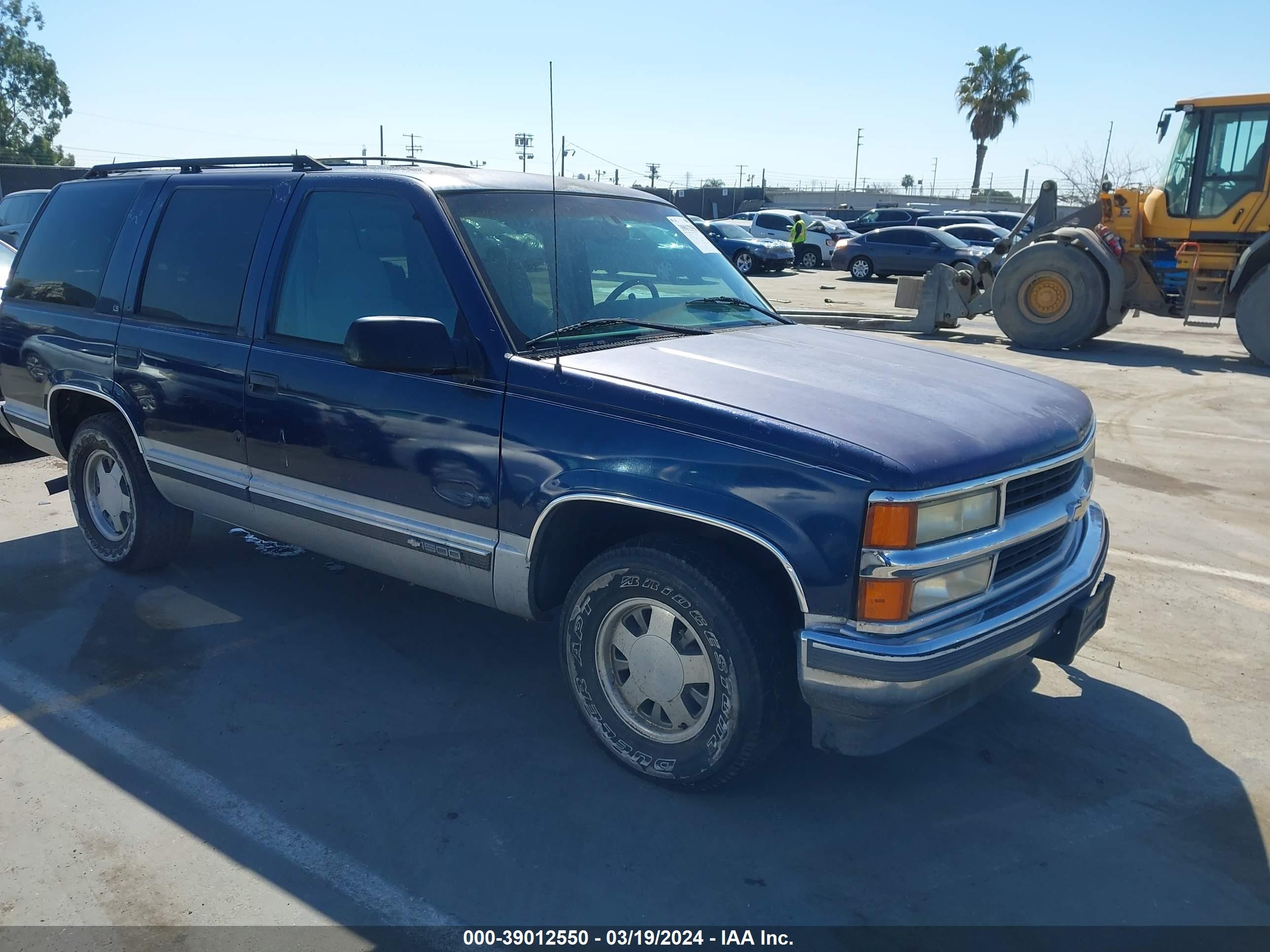 CHEVROLET TAHOE 1996 1gnec13r1tj386222