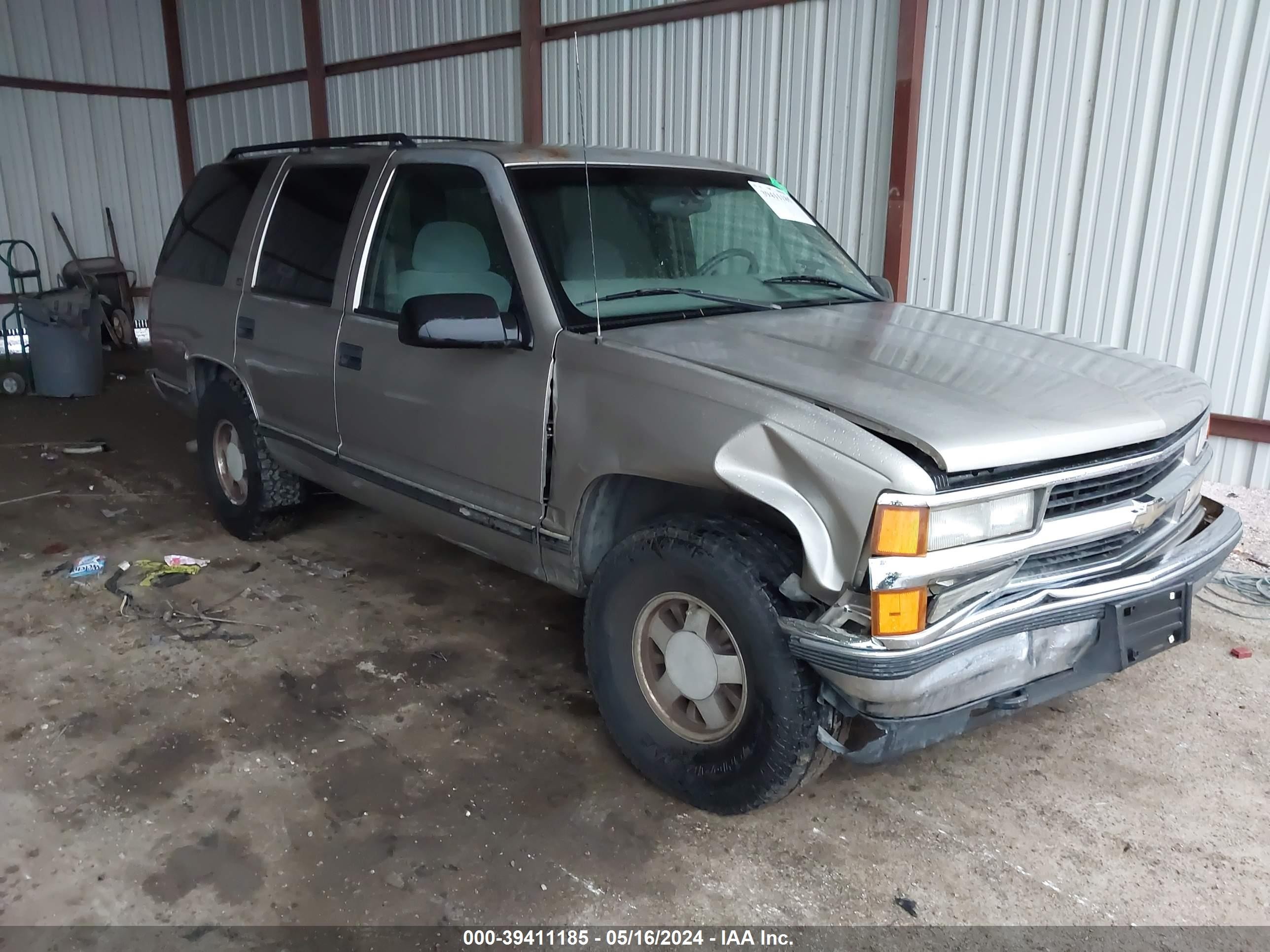 CHEVROLET TAHOE 1999 1gnec13r4xj488300