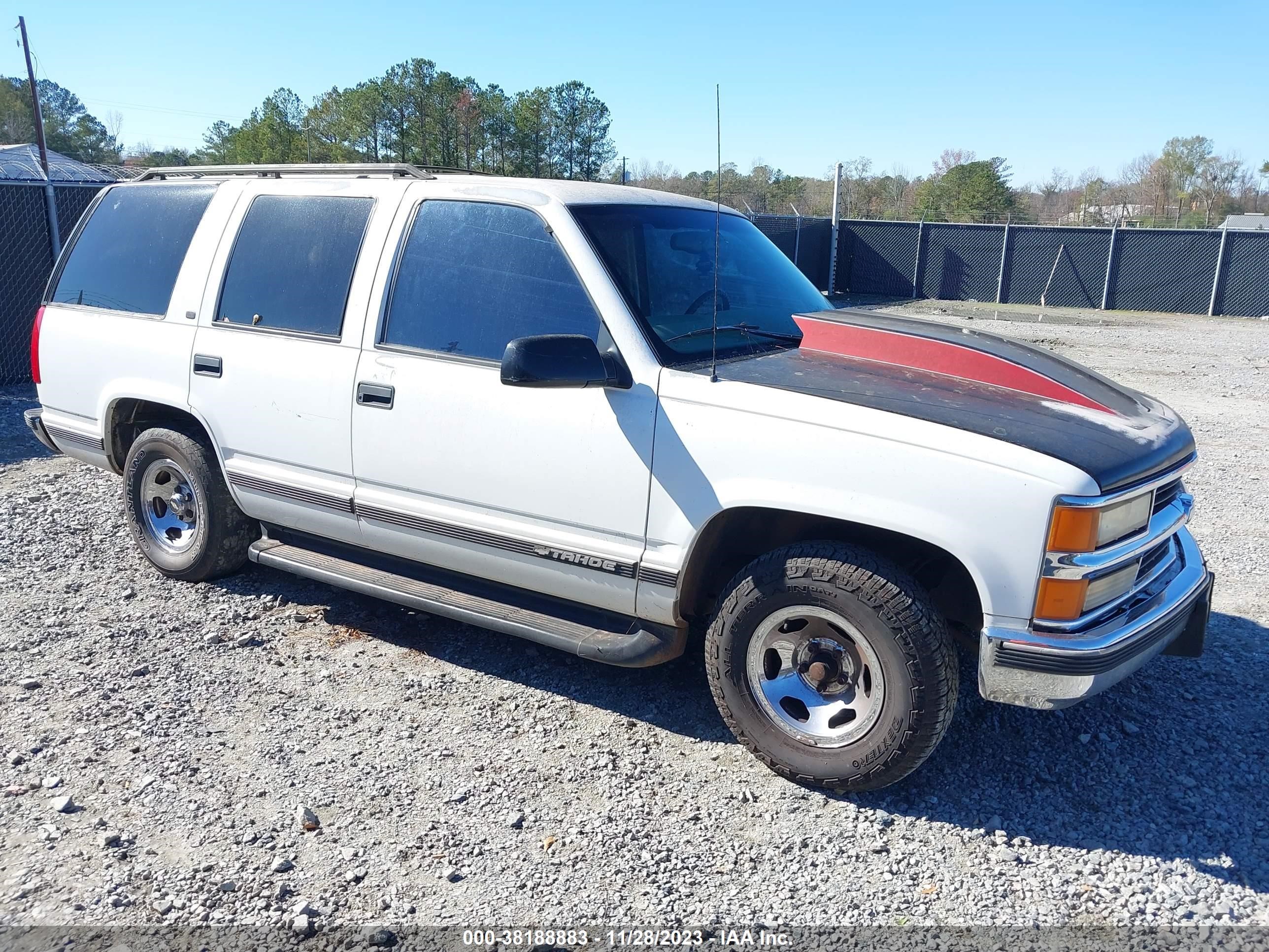 CHEVROLET TAHOE 1999 1gnec13r6xj380664