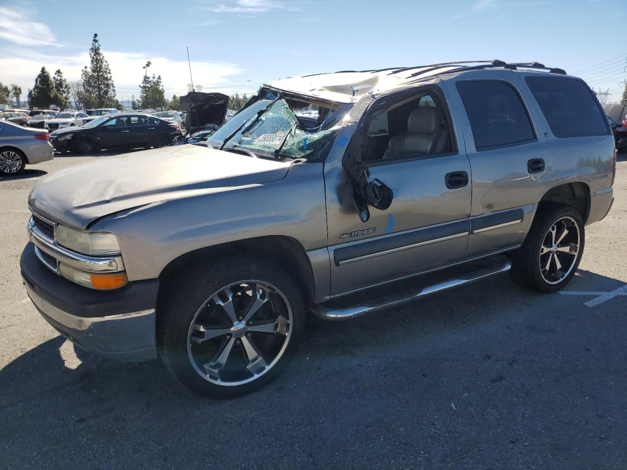 CHEVROLET TAHOE 2001 1gnec13t01r151661