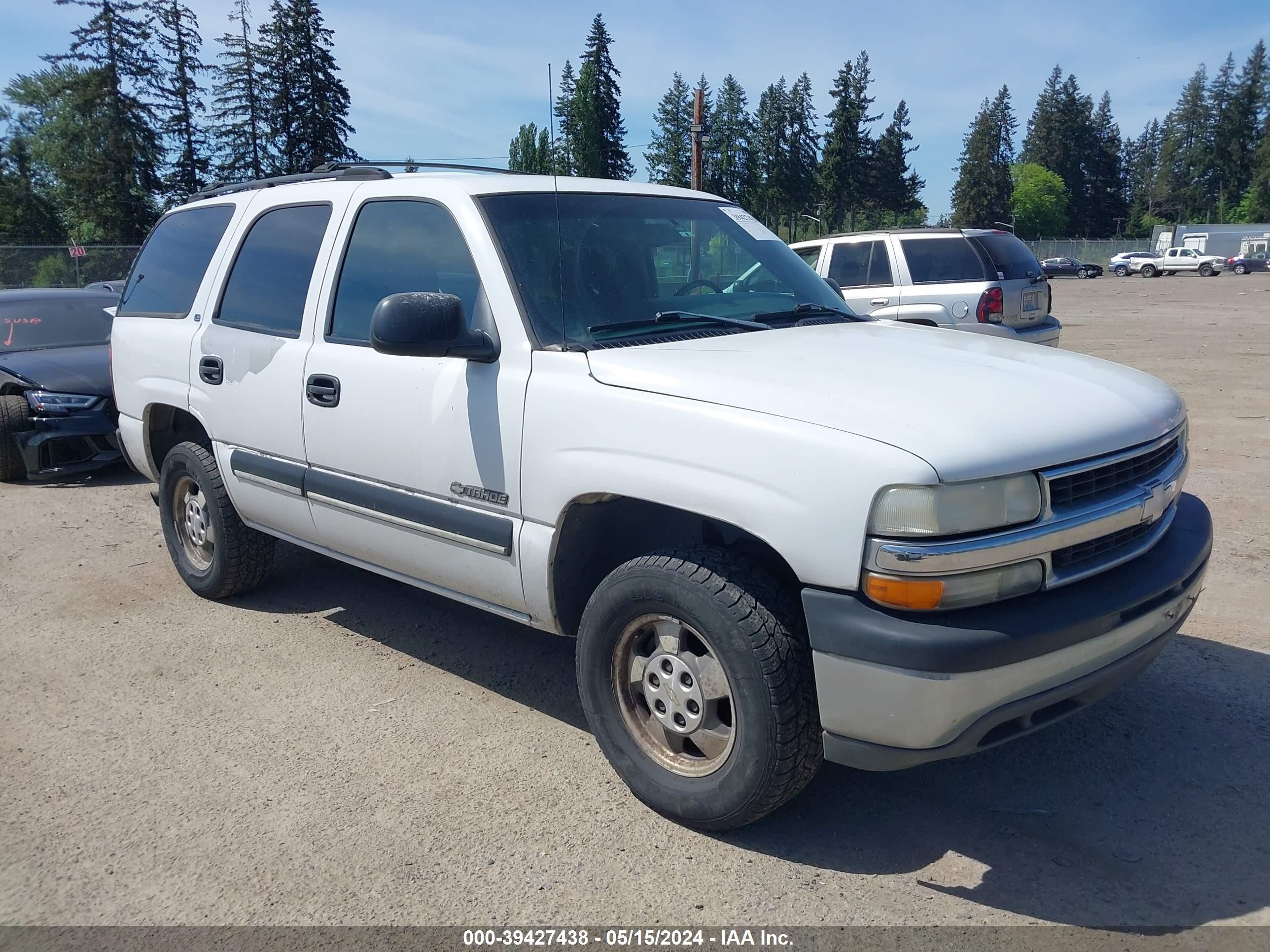 CHEVROLET TAHOE 2001 1gnec13t01r183185