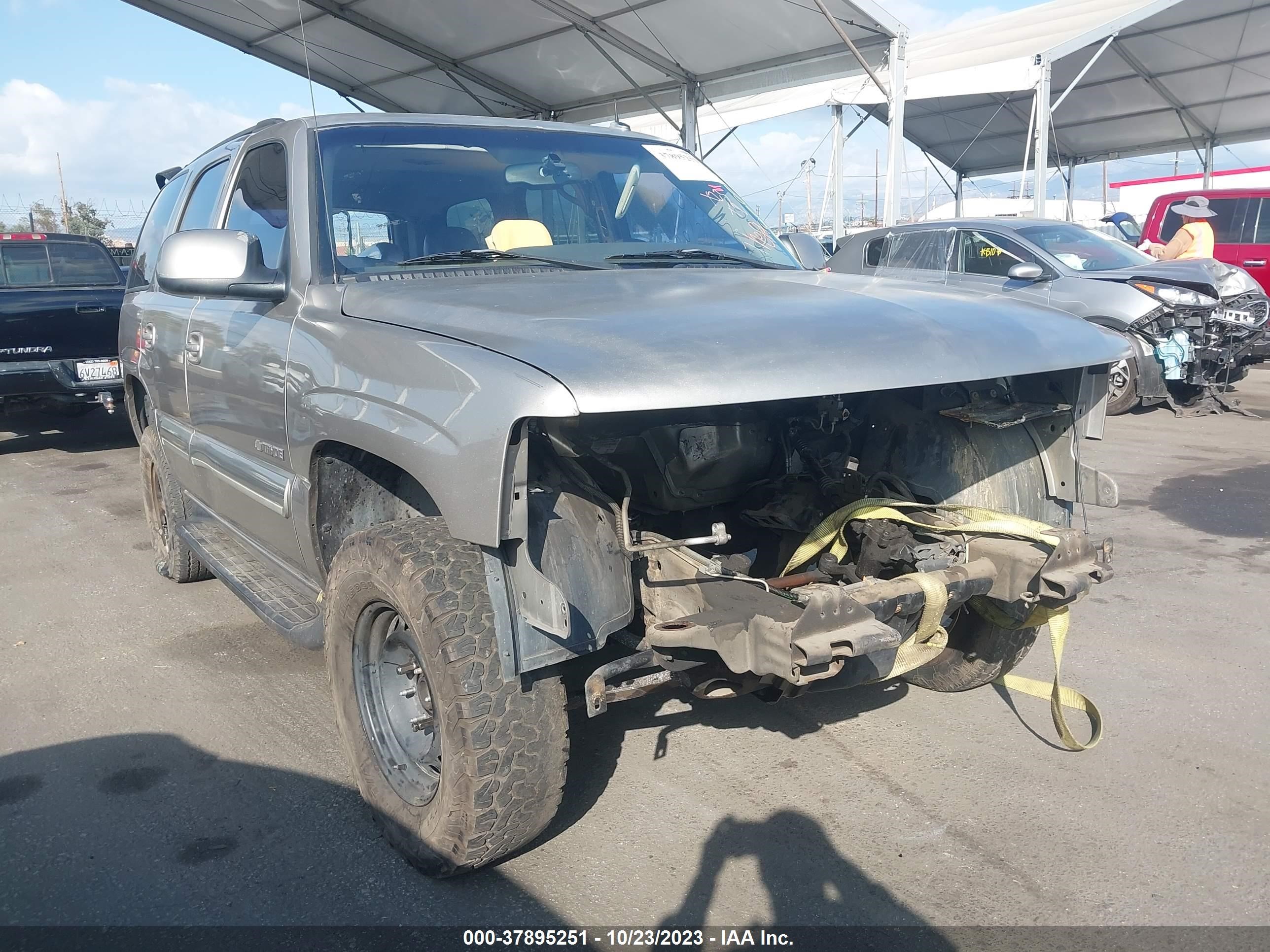 CHEVROLET TAHOE 2003 1gnec13t43j336281