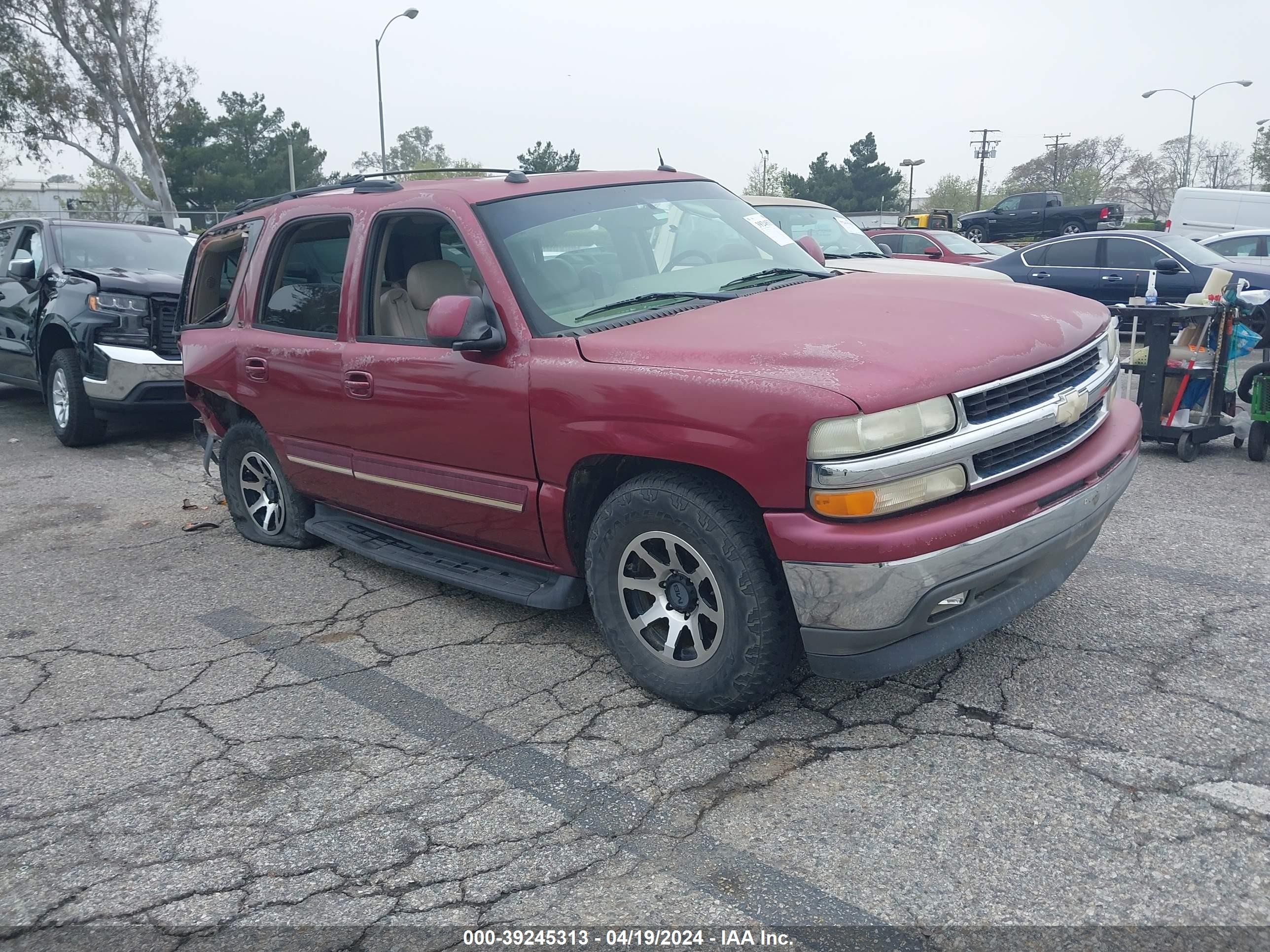 CHEVROLET TAHOE 2005 1gnec13t45j232733