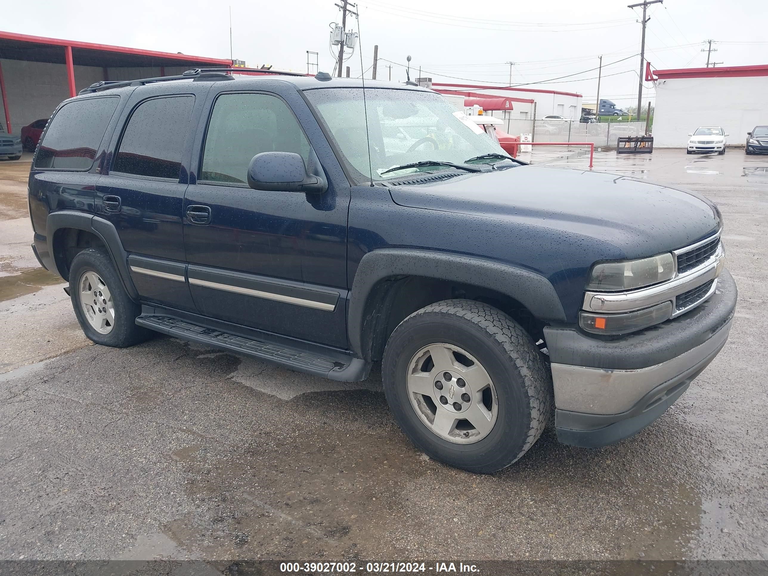 CHEVROLET TAHOE 2005 1gnec13t45r196852