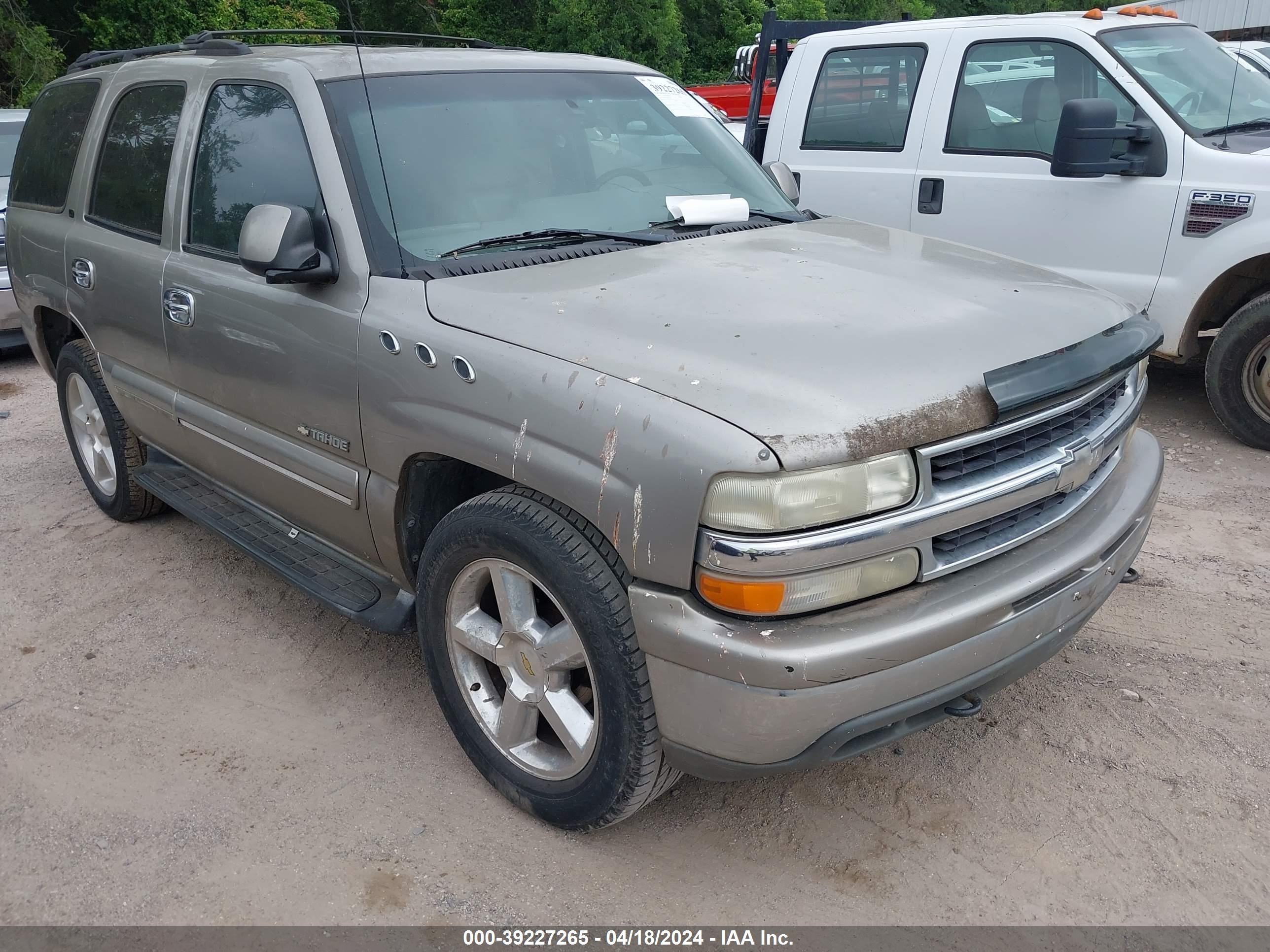 CHEVROLET TAHOE 2001 1gnec13t61j122079