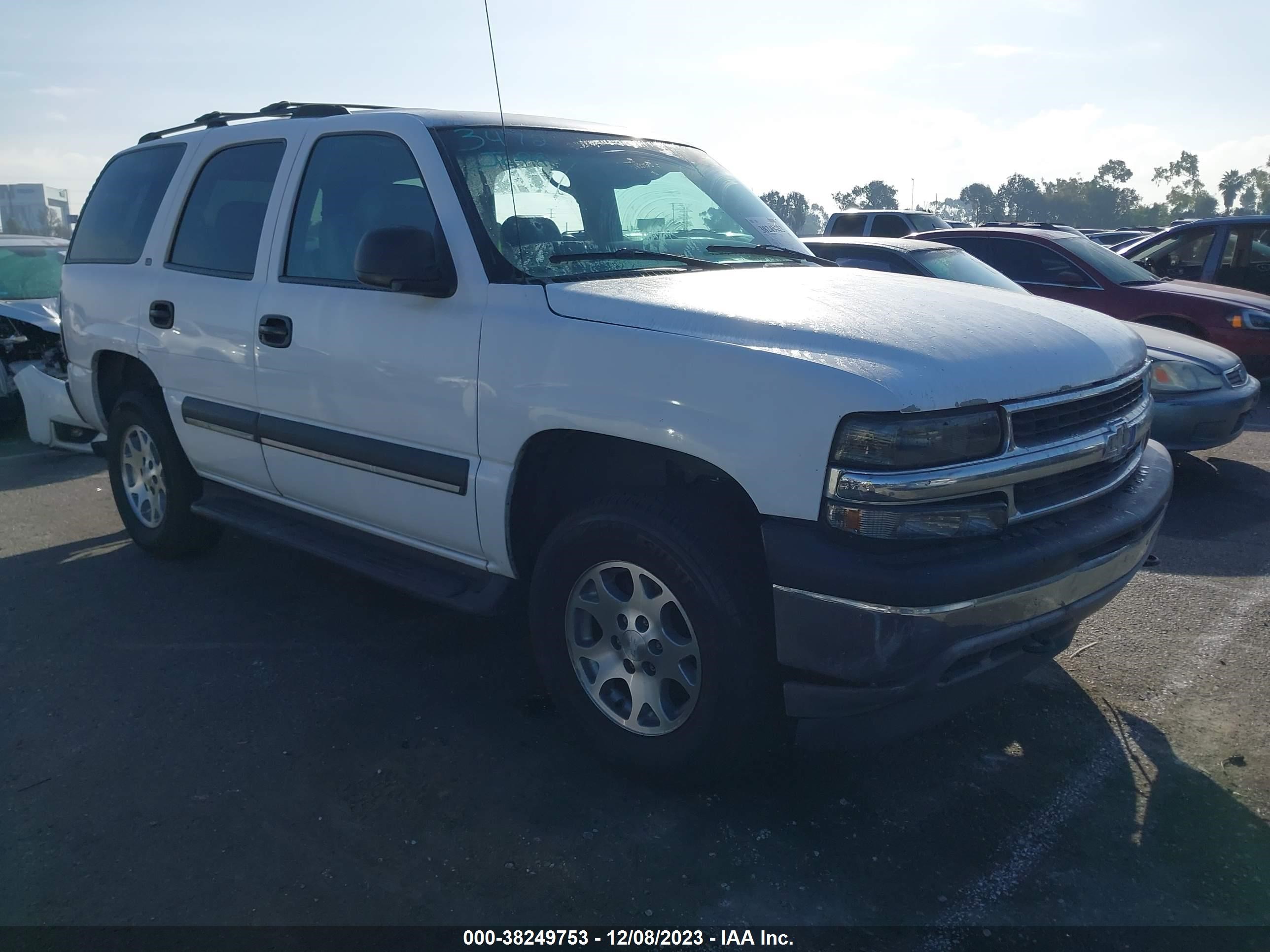 CHEVROLET TAHOE 2002 1gnec13t82r167401