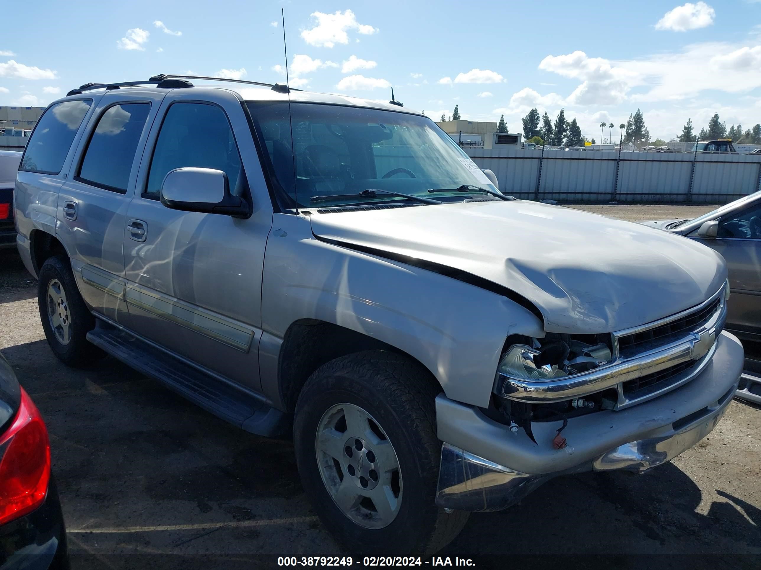 CHEVROLET TAHOE 2005 1gnec13t85j119058