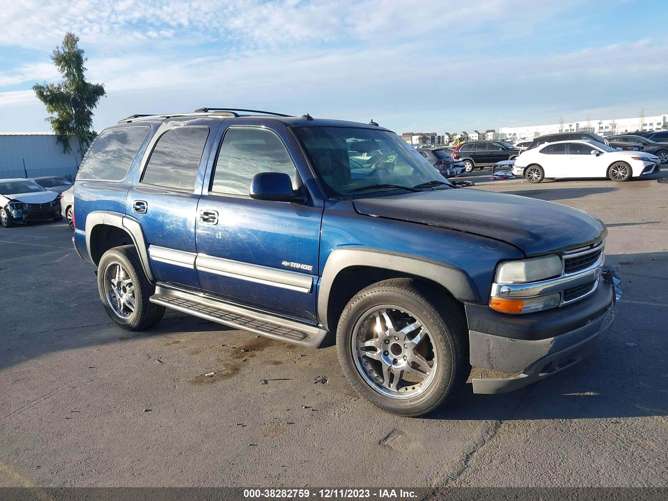 CHEVROLET TAHOE 2003 1gnec13t93r304346