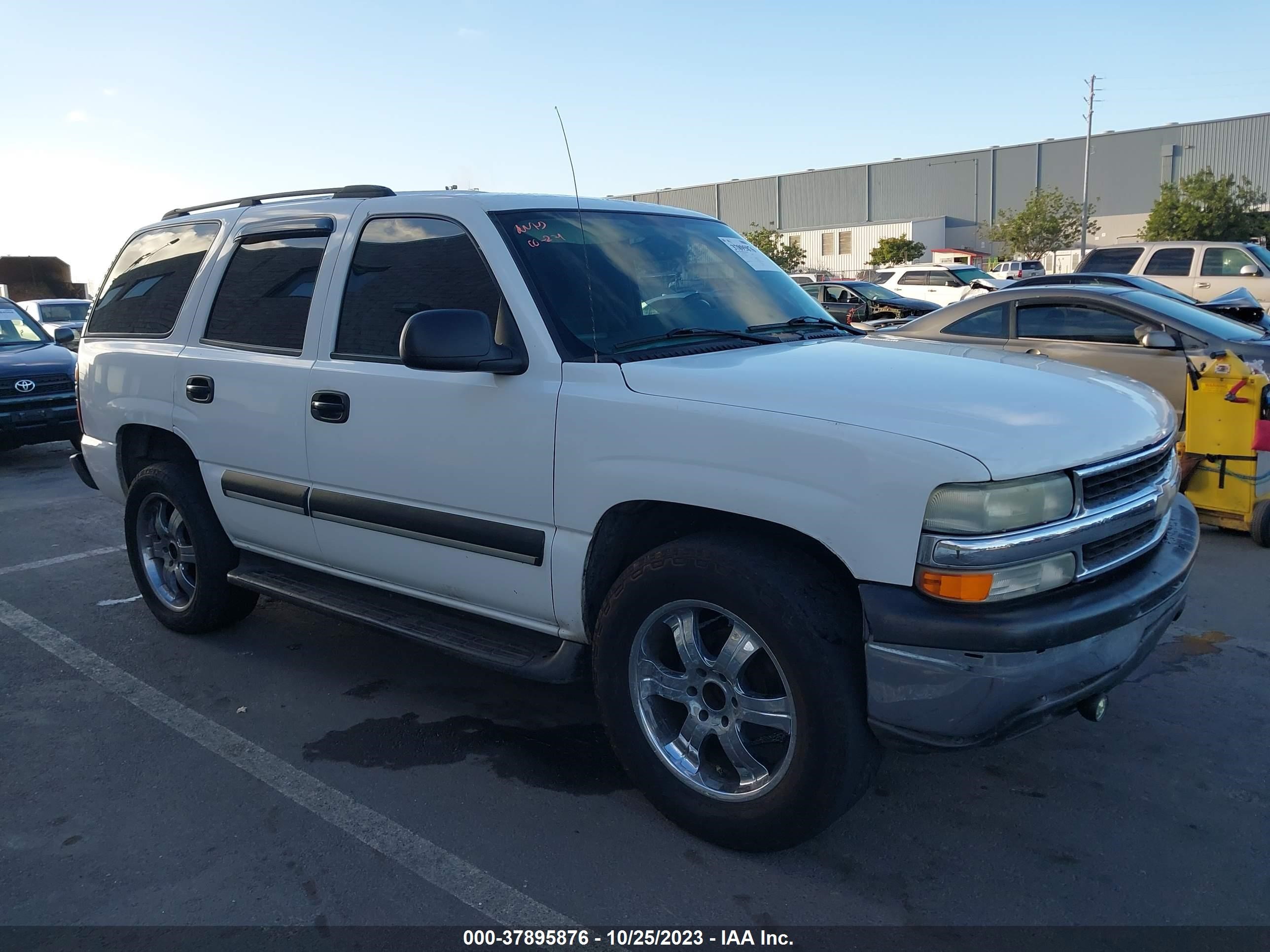 CHEVROLET TAHOE 2004 1gnec13t94j127927