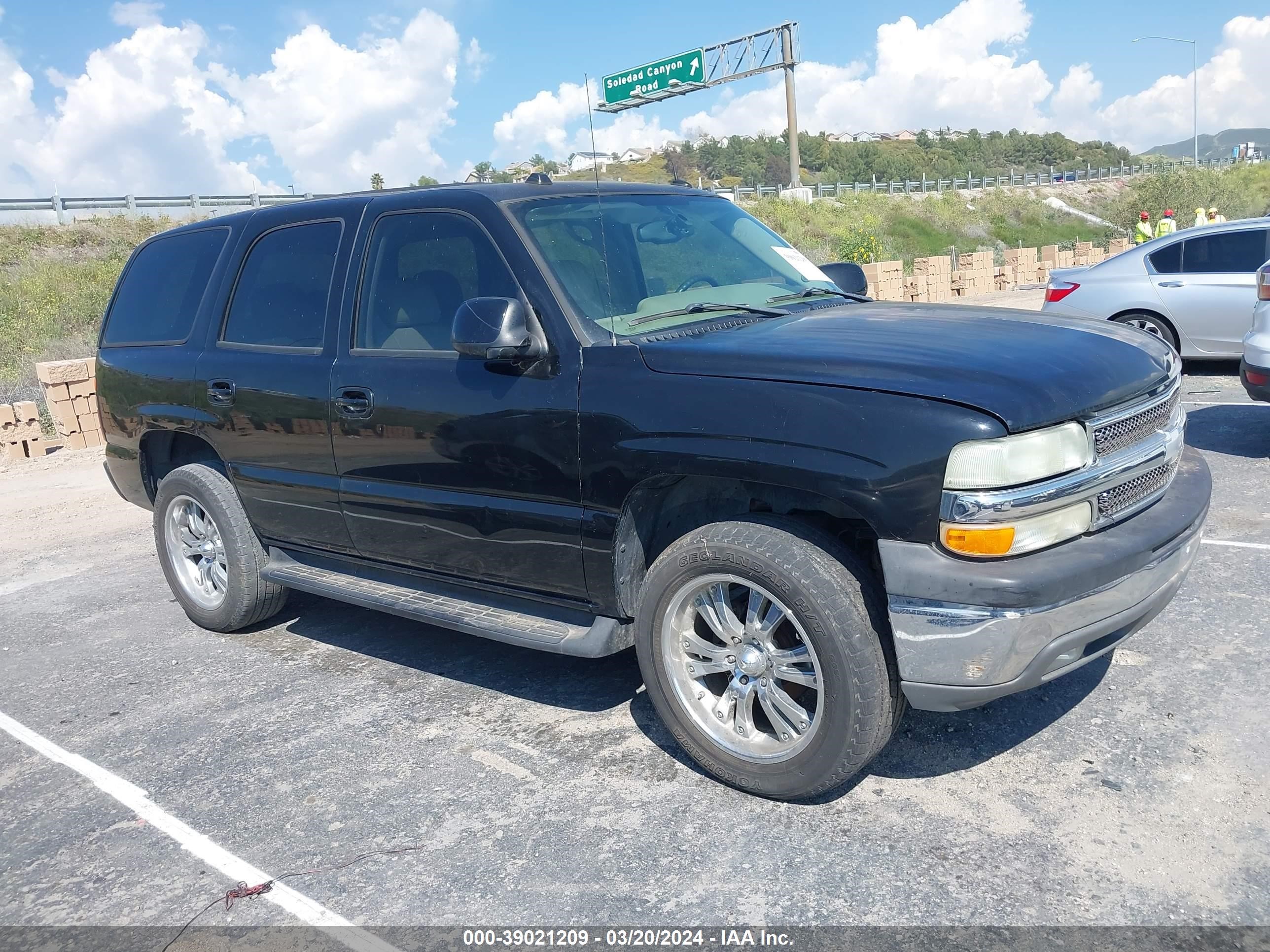 CHEVROLET TAHOE 2004 1gnec13tx4r275408