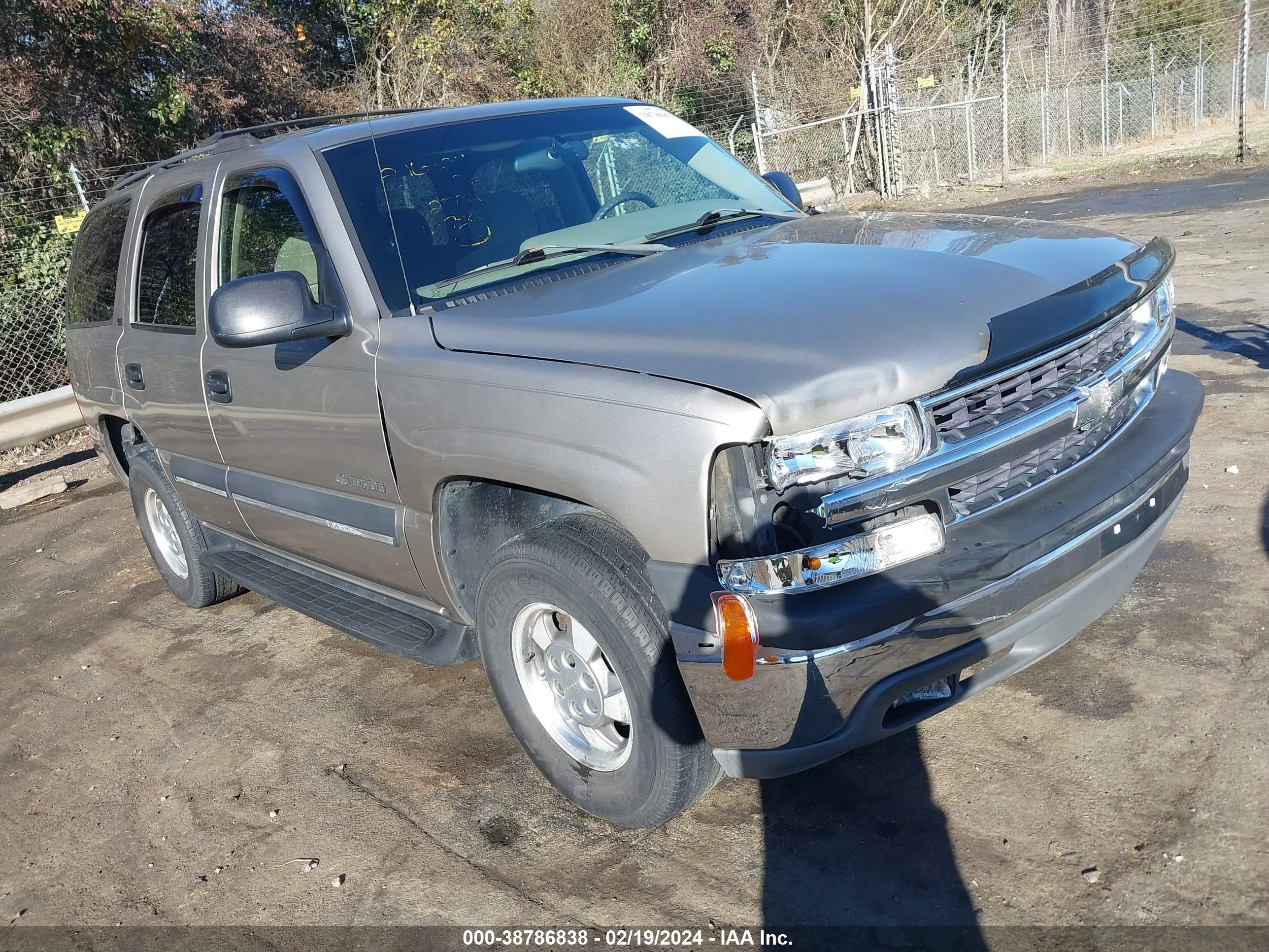 CHEVROLET TAHOE 2002 1gnec13v22r287986