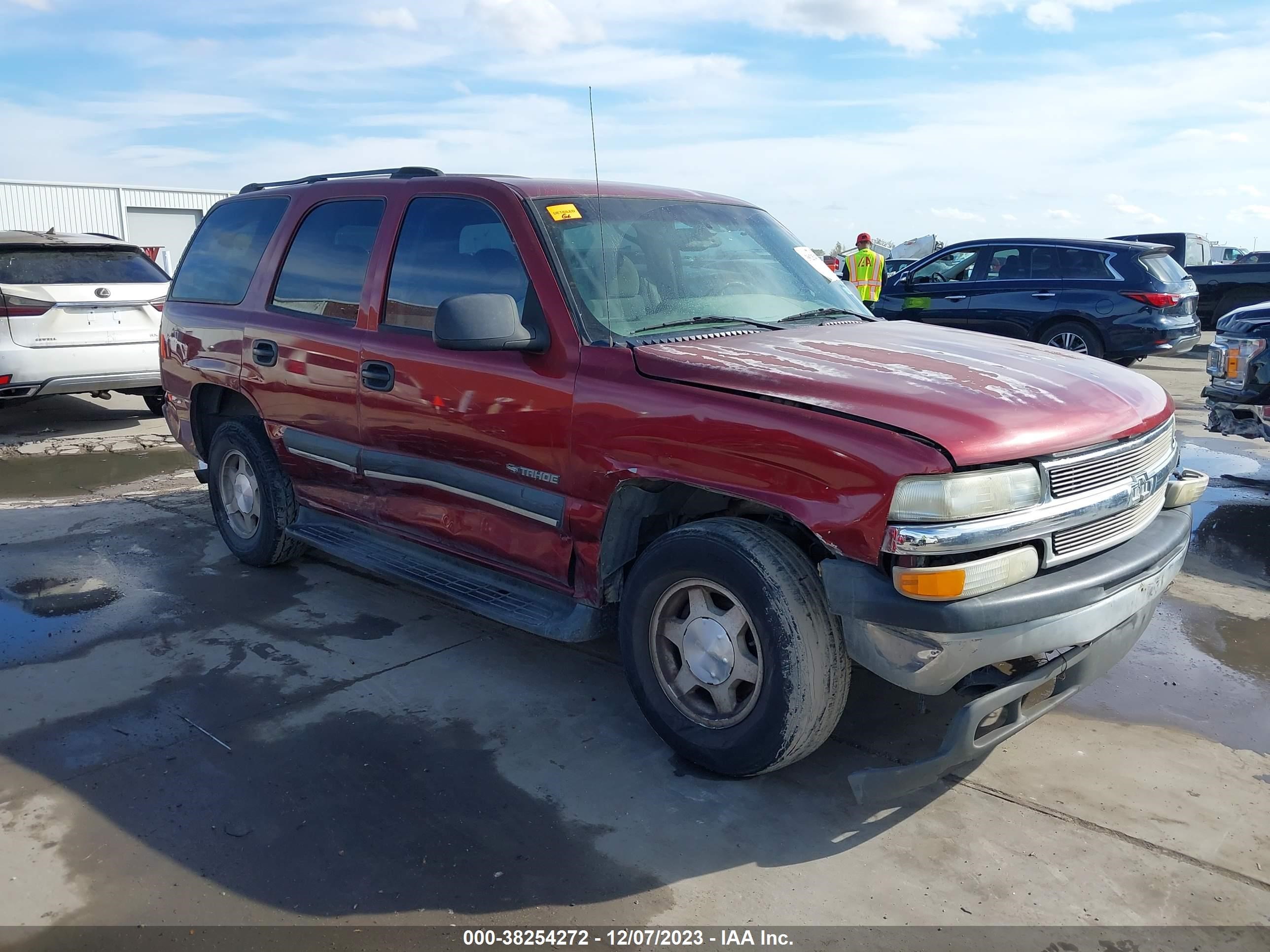 CHEVROLET TAHOE 2003 1gnec13v43r302389