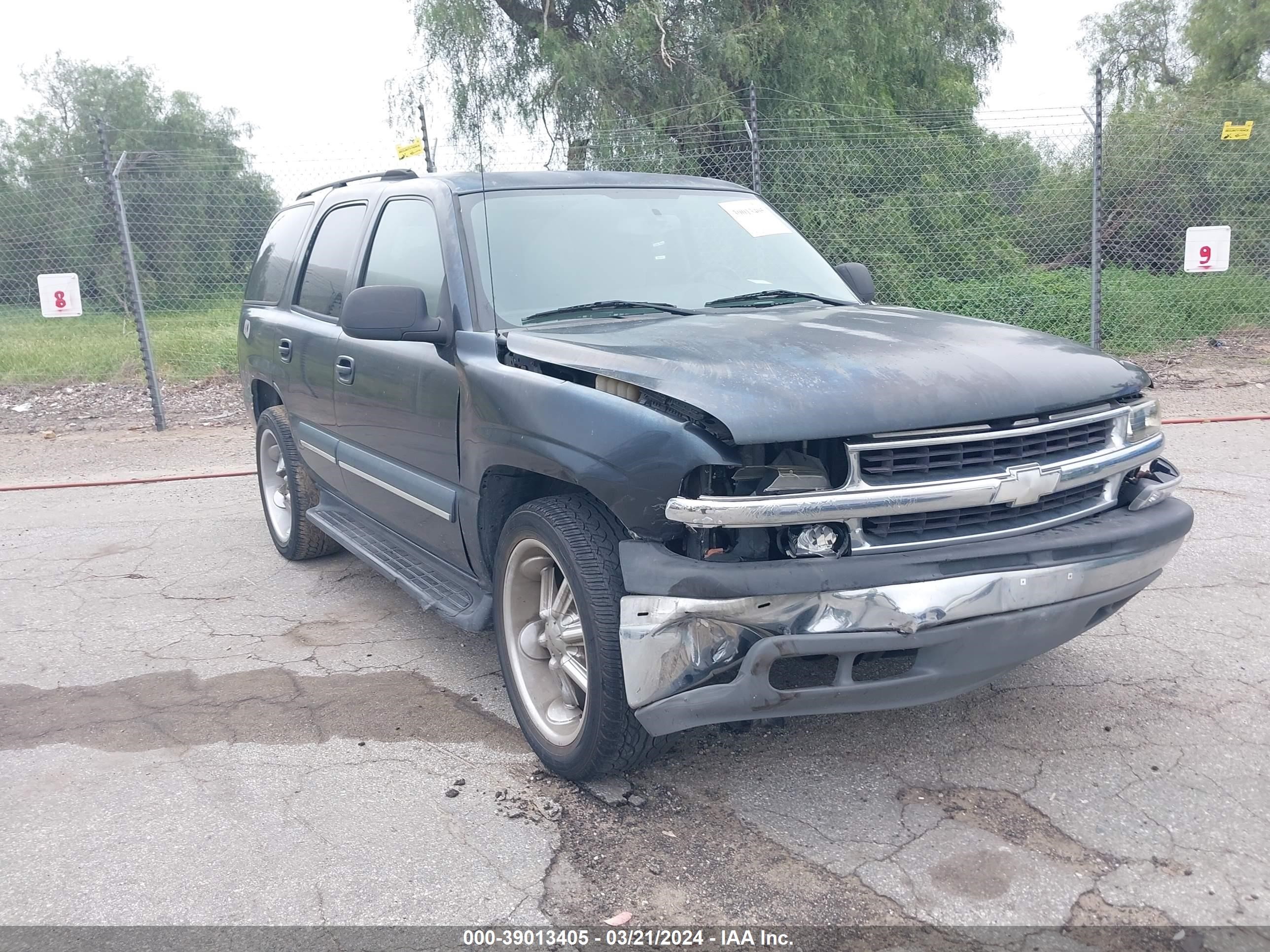 CHEVROLET TAHOE 2004 1gnec13v54r127572