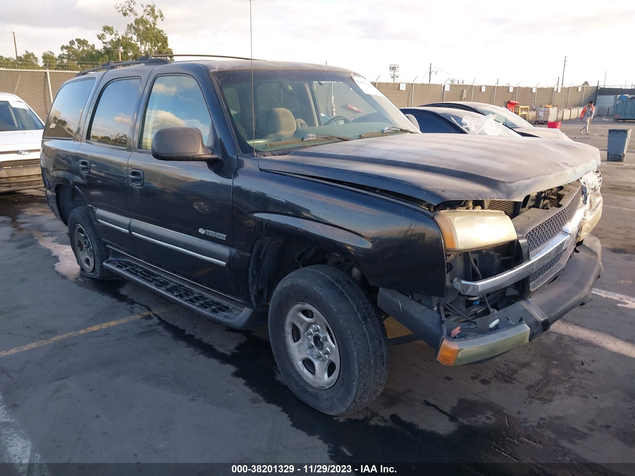 CHEVROLET TAHOE 2003 1gnec13v63r197533