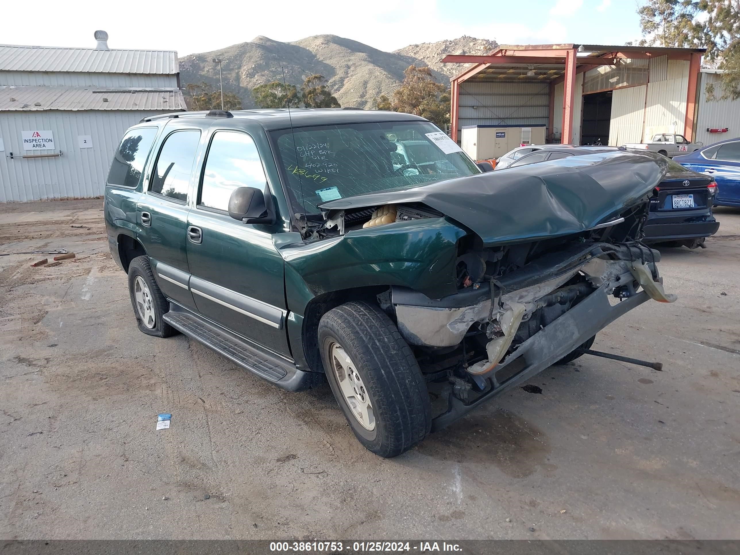 CHEVROLET TAHOE 2004 1gnec13v64r162430