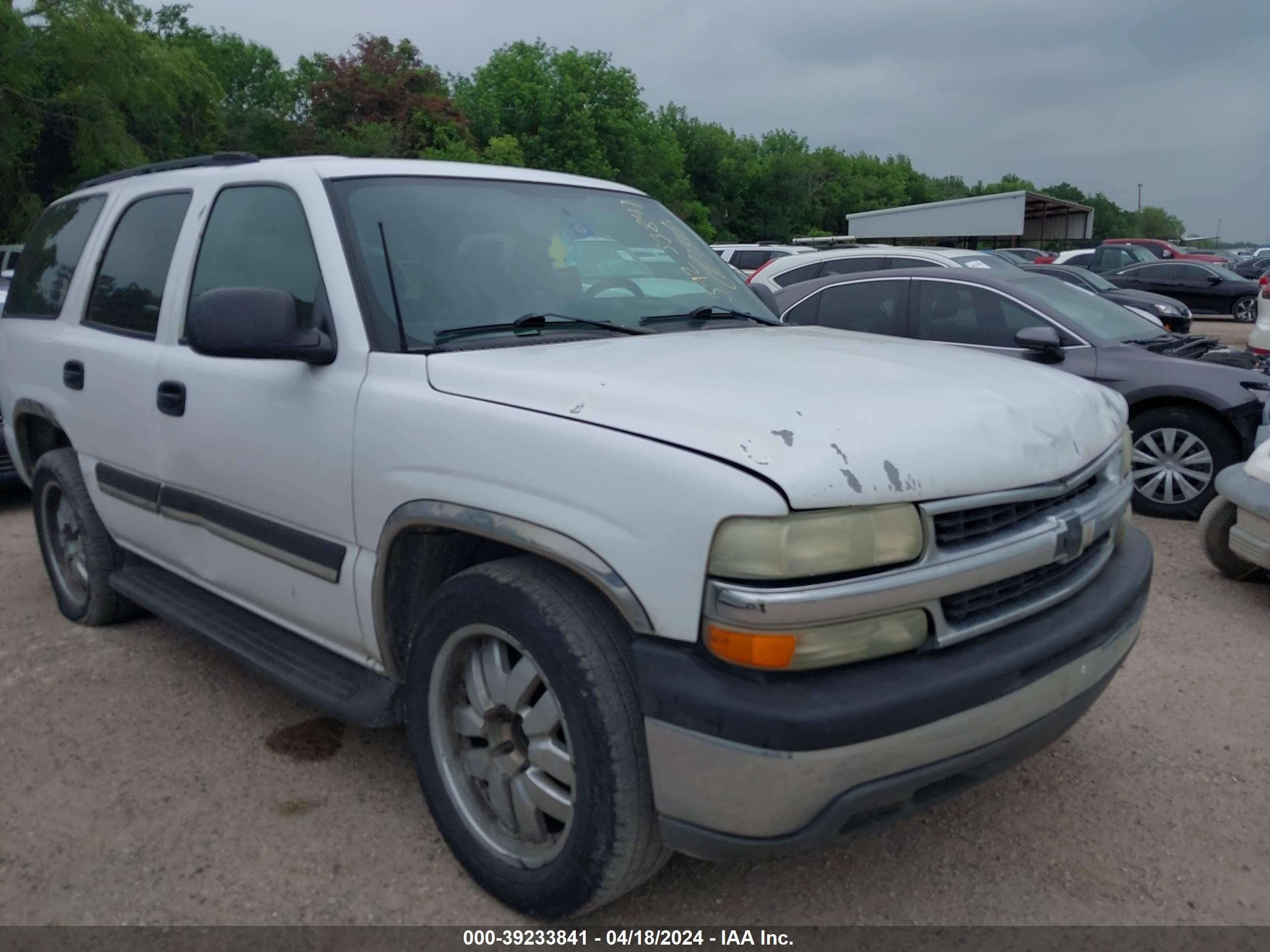 CHEVROLET TAHOE 2004 1gnec13v84r257457