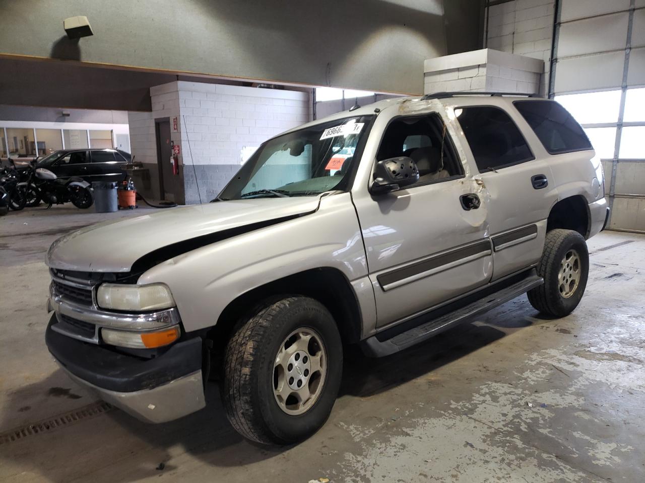 CHEVROLET TAHOE 2005 1gnec13vx5r268445